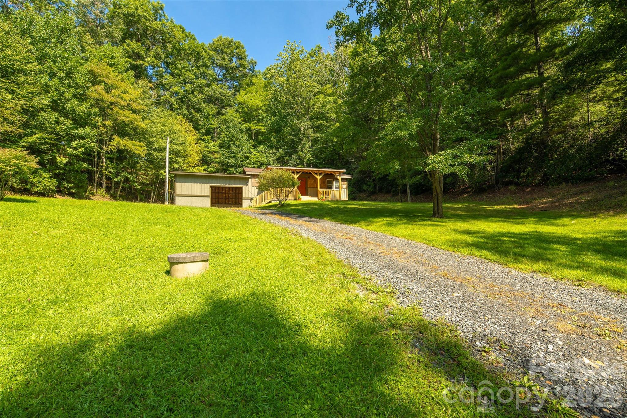 190 Hummingbird Lane Property Photo 40