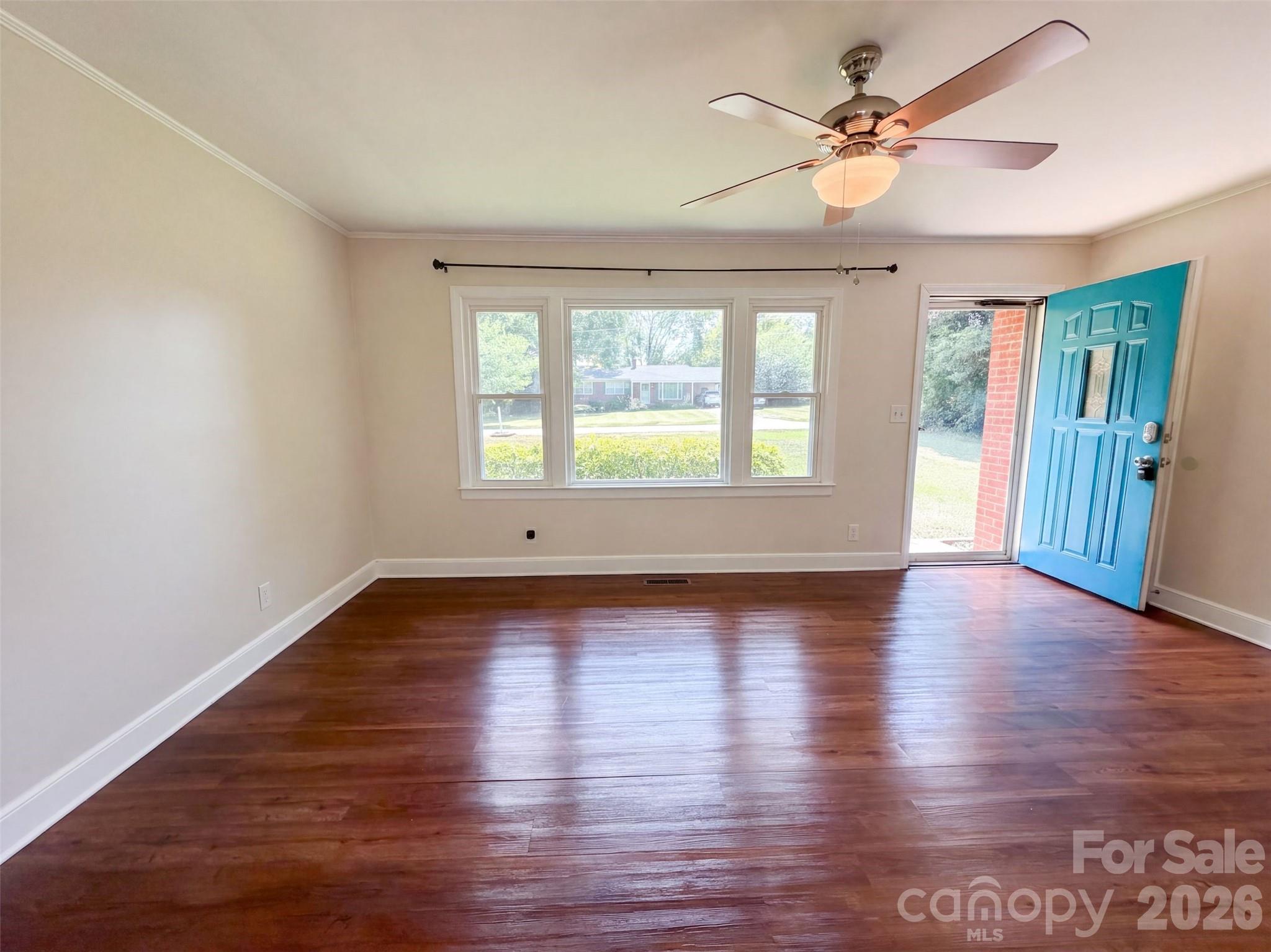 2154 Rosewood Drive Property Photo 3