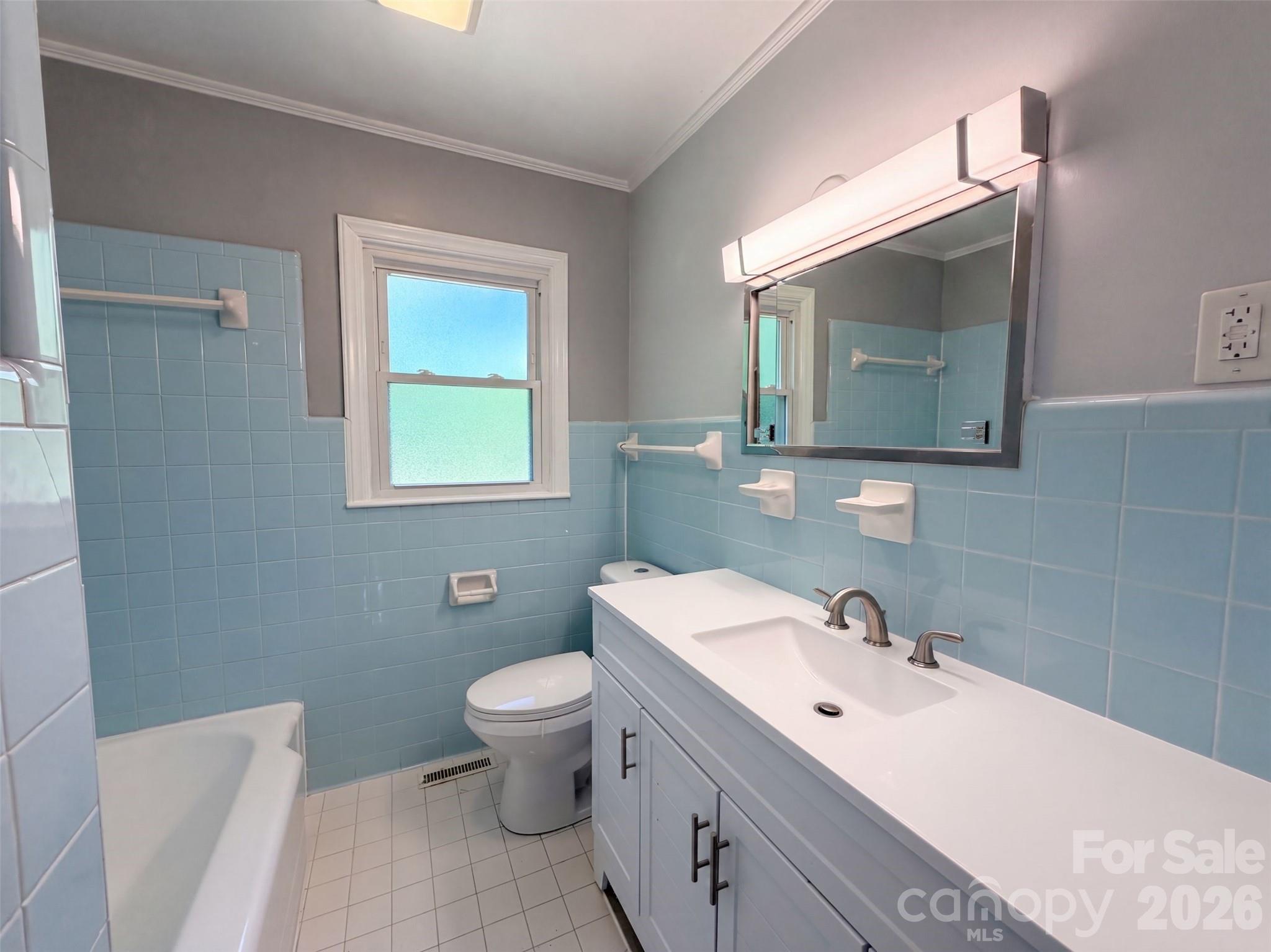 2154 Rosewood Drive Property Photo 9