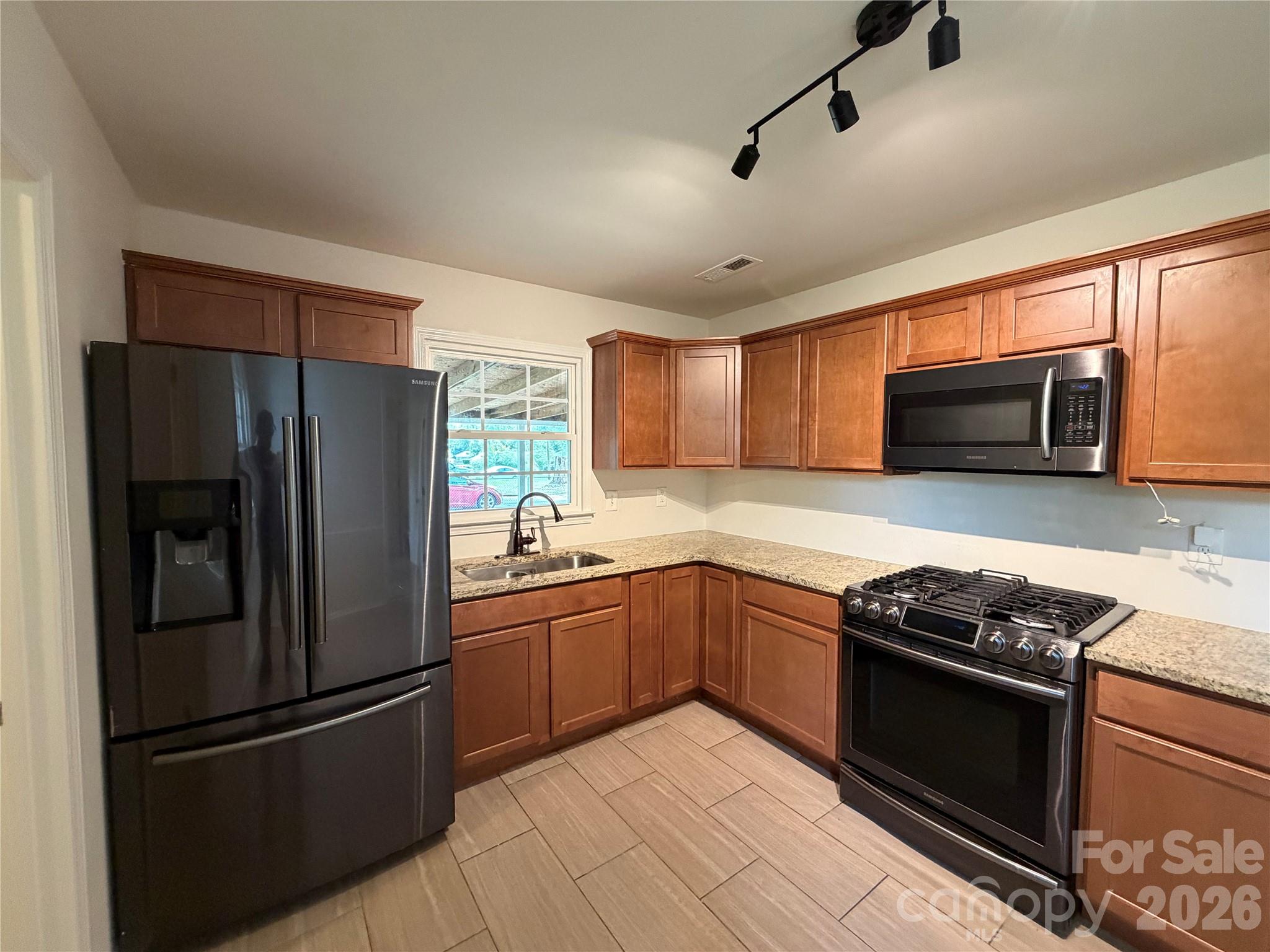 728 Milan Road Property Photo 7