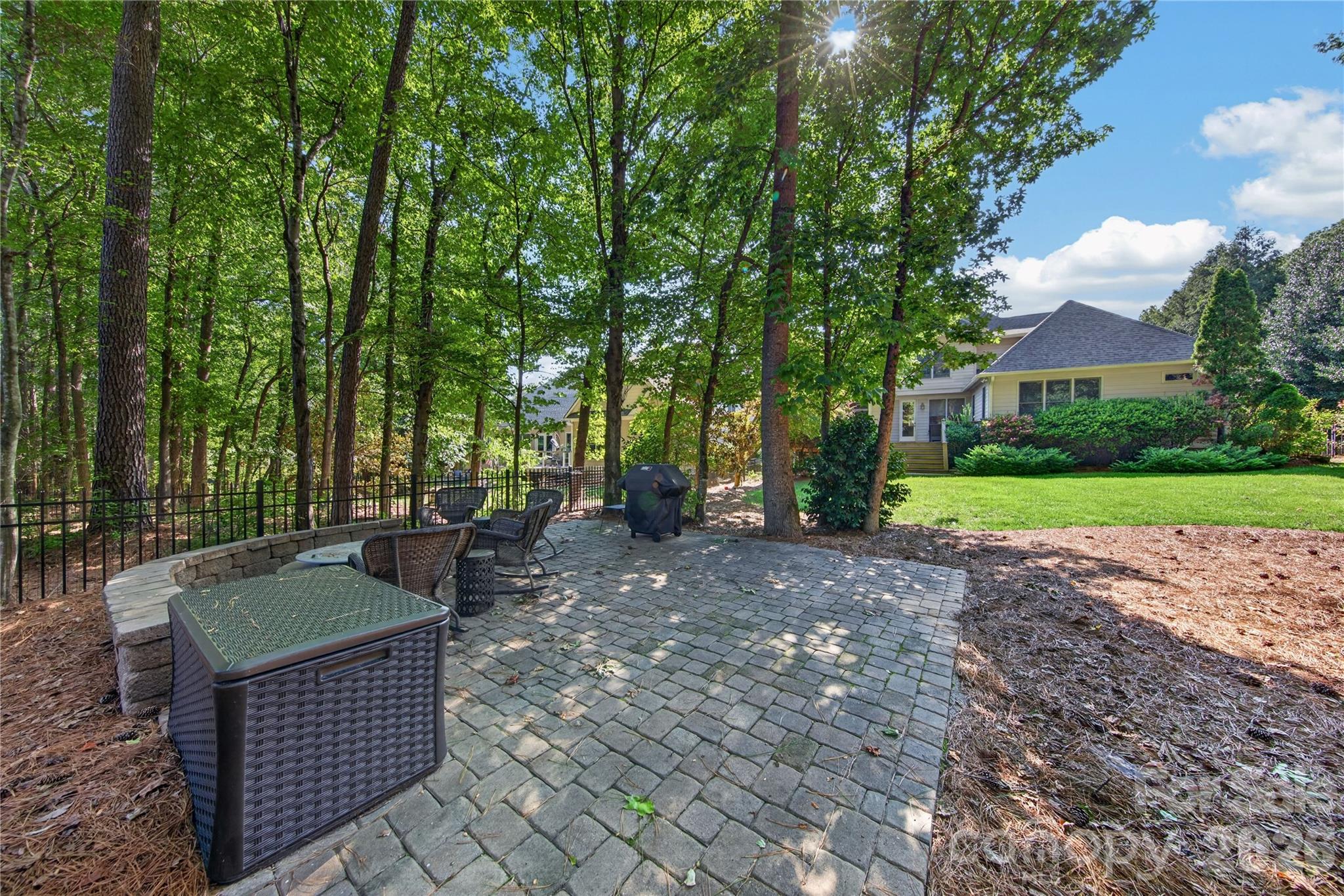 9605 White Hemlock Lane Property Photo 36