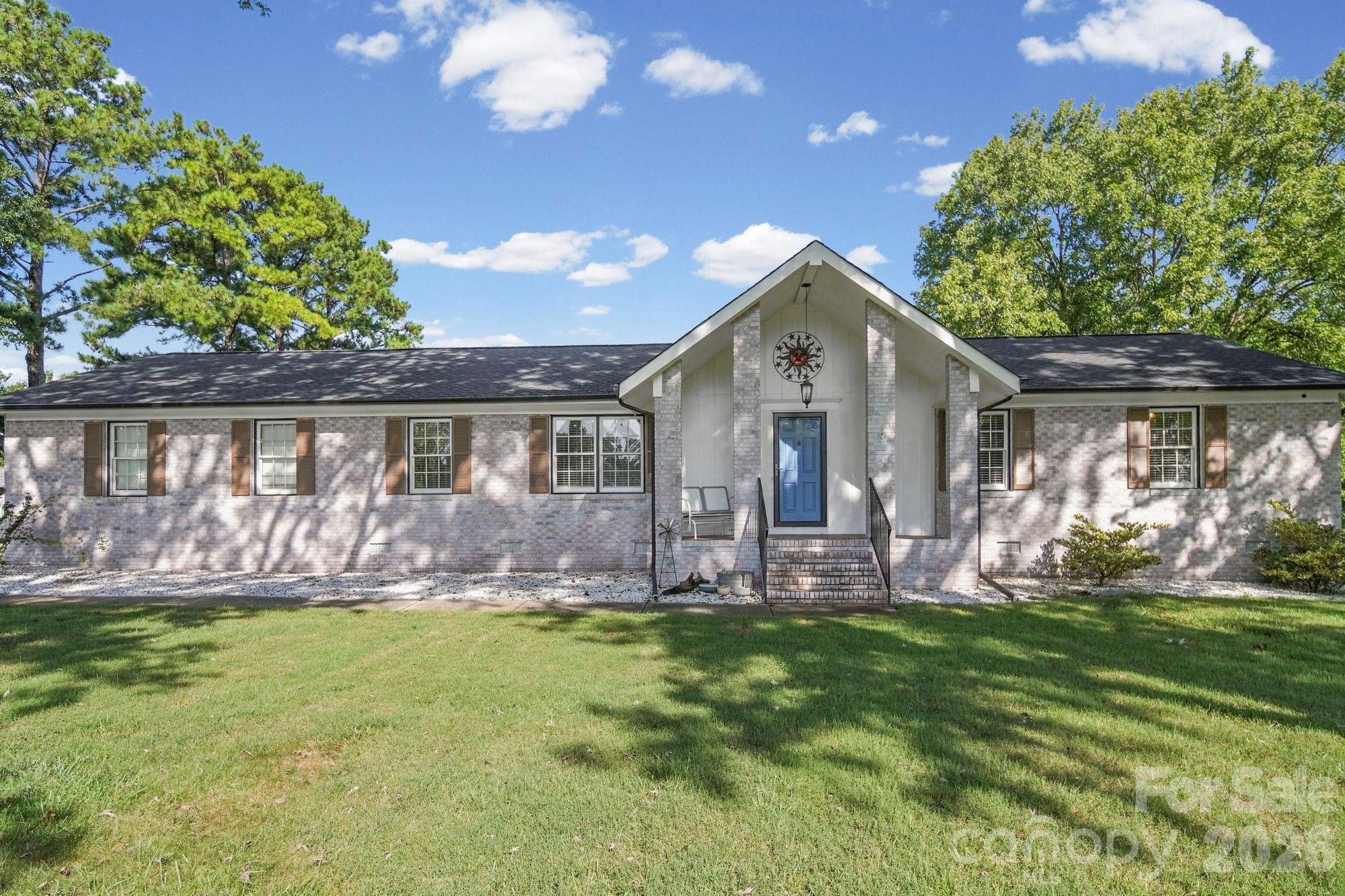 4410 Coddle Creek Drive Property Photo 1