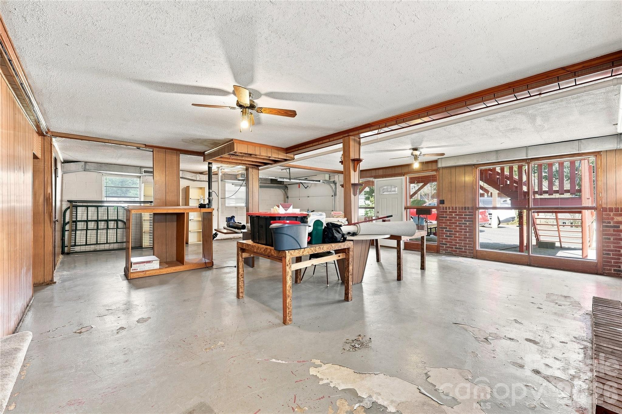 1014 Hoke Street Property Photo 28