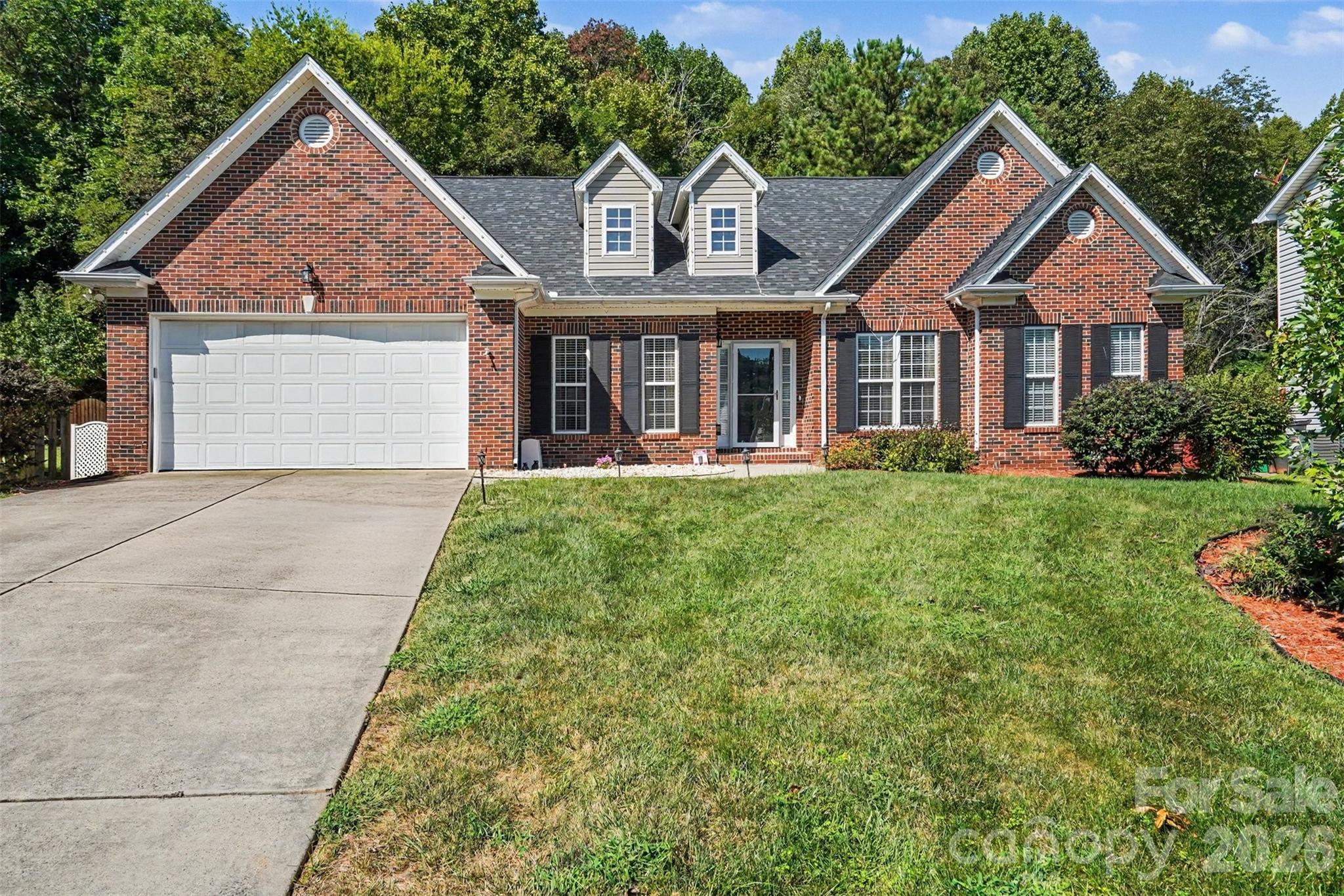 12015 Hampton Place Drive Property Photo 1