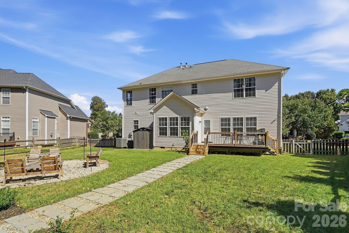 1008 Grayscroft Drive Property Photo 39