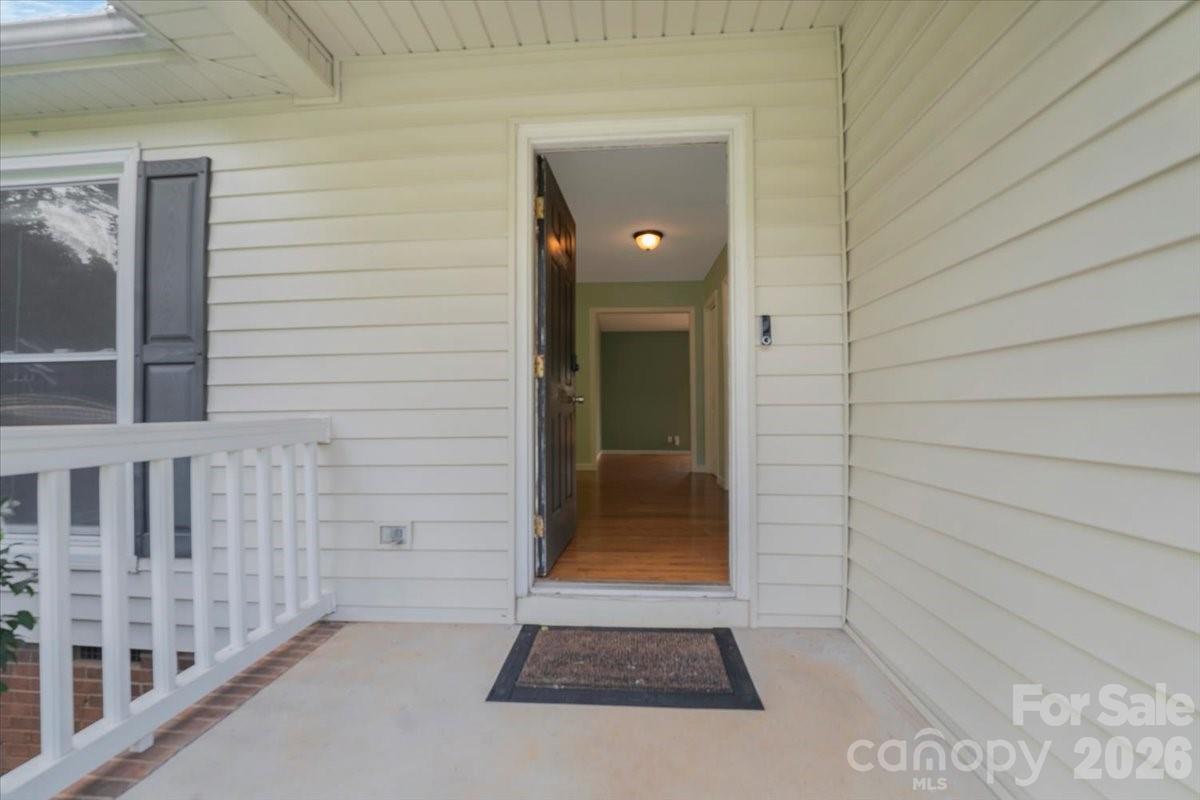 2508 Amity Avenue Property Photo 8