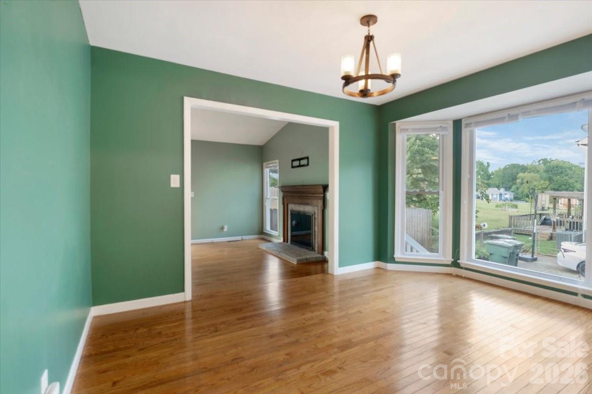 2508 Amity Avenue Property Photo 16