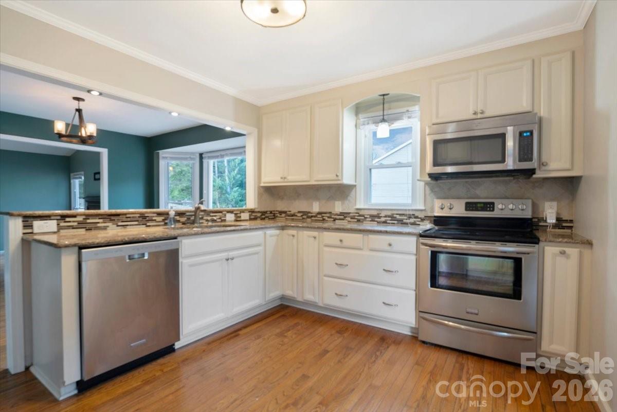 2508 Amity Avenue Property Photo 19