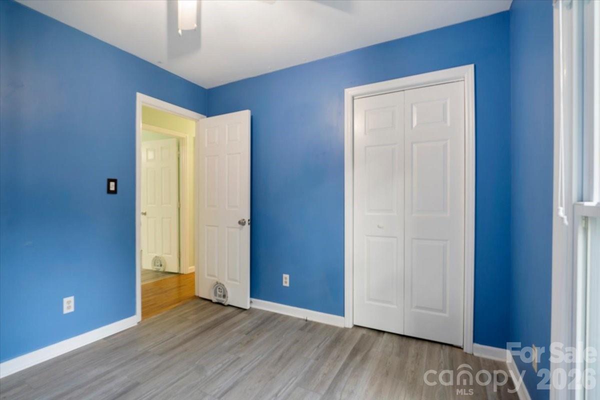 2508 Amity Avenue Property Photo 30