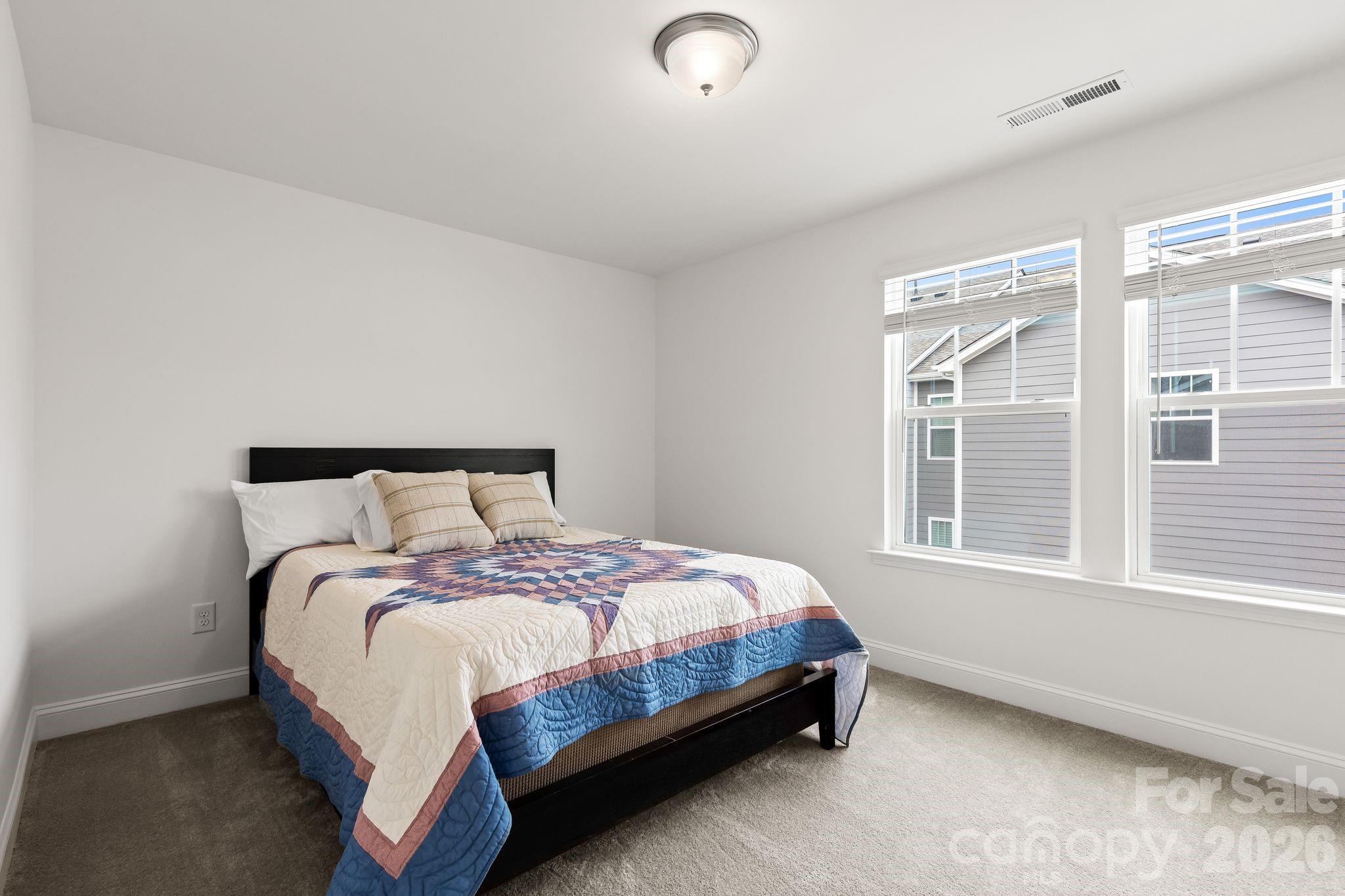 2950 Clyde Drive Property Photo 10
