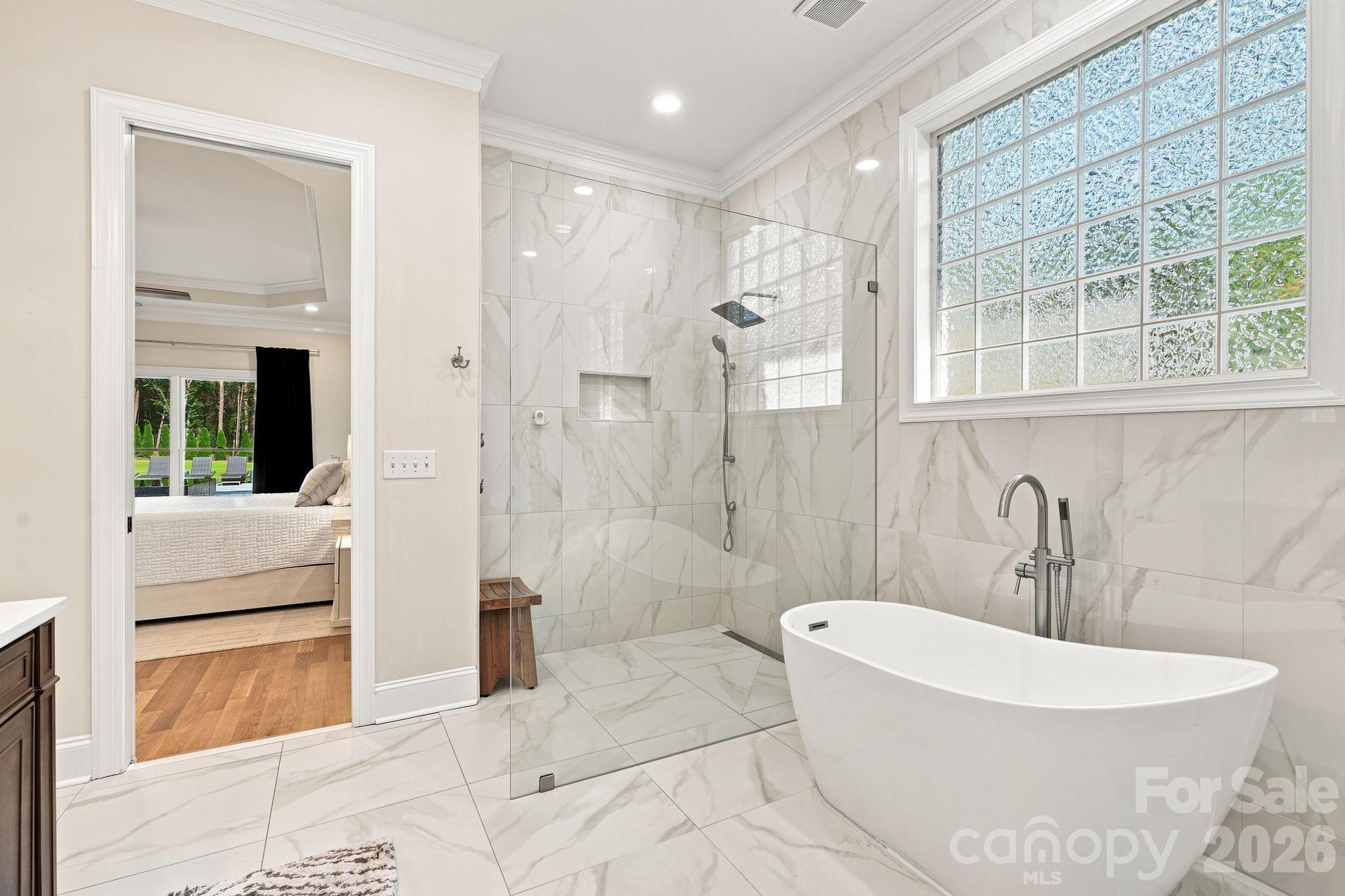 108 Dunn Ross Court Property Photo 10
