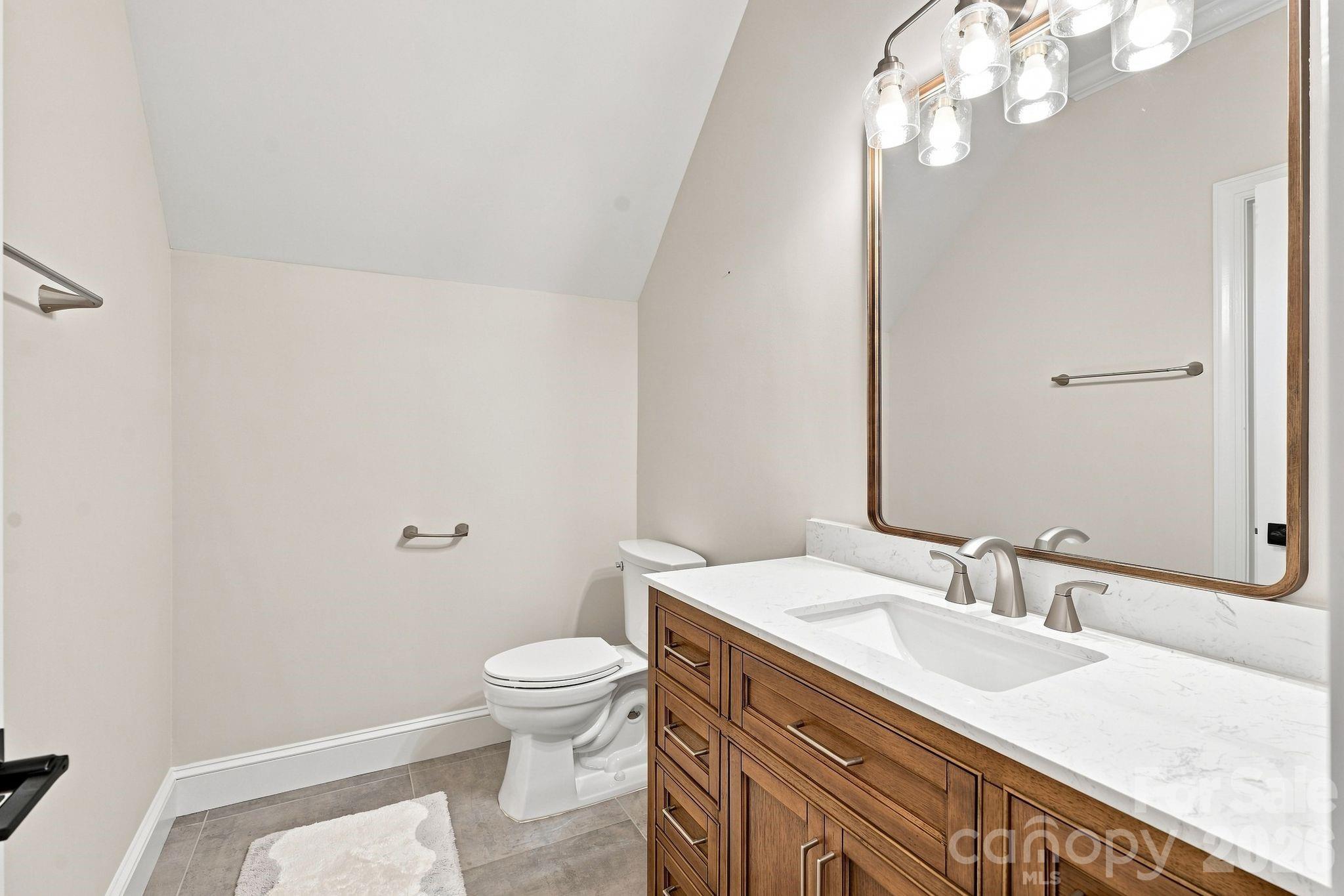 108 Dunn Ross Court Property Photo 18
