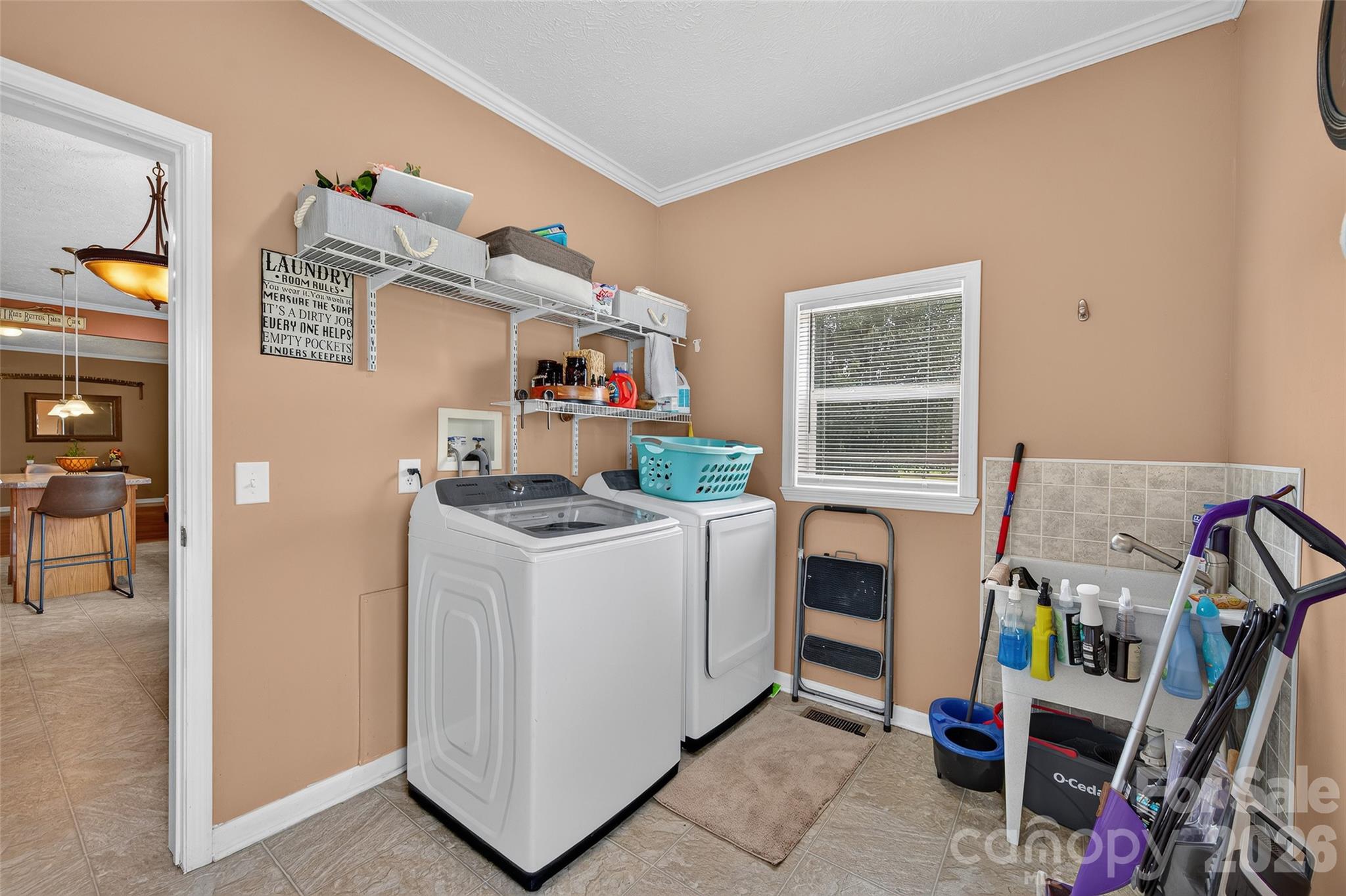 326 Dowell Road Property Photo 5