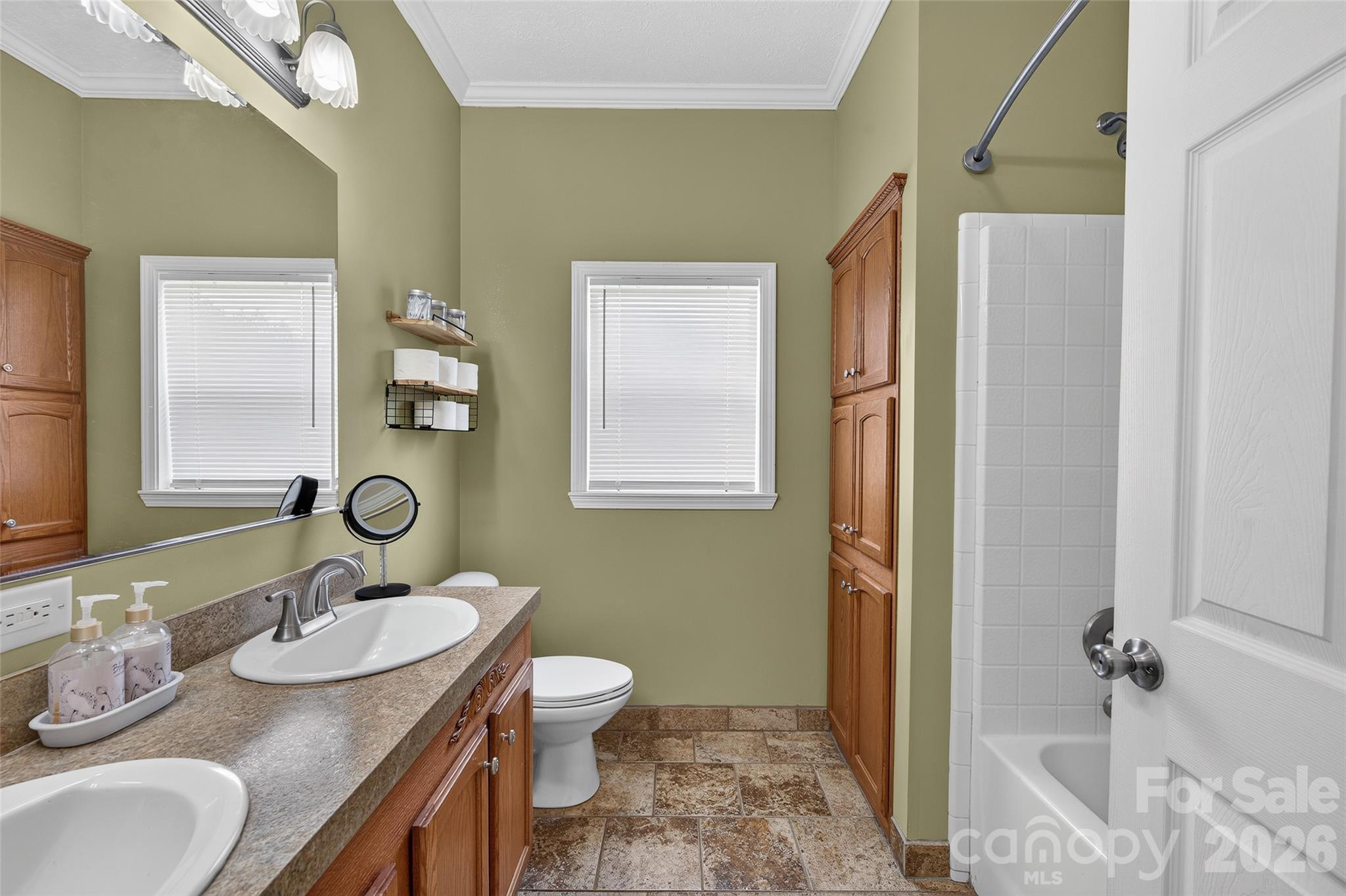 326 Dowell Road Property Photo 17
