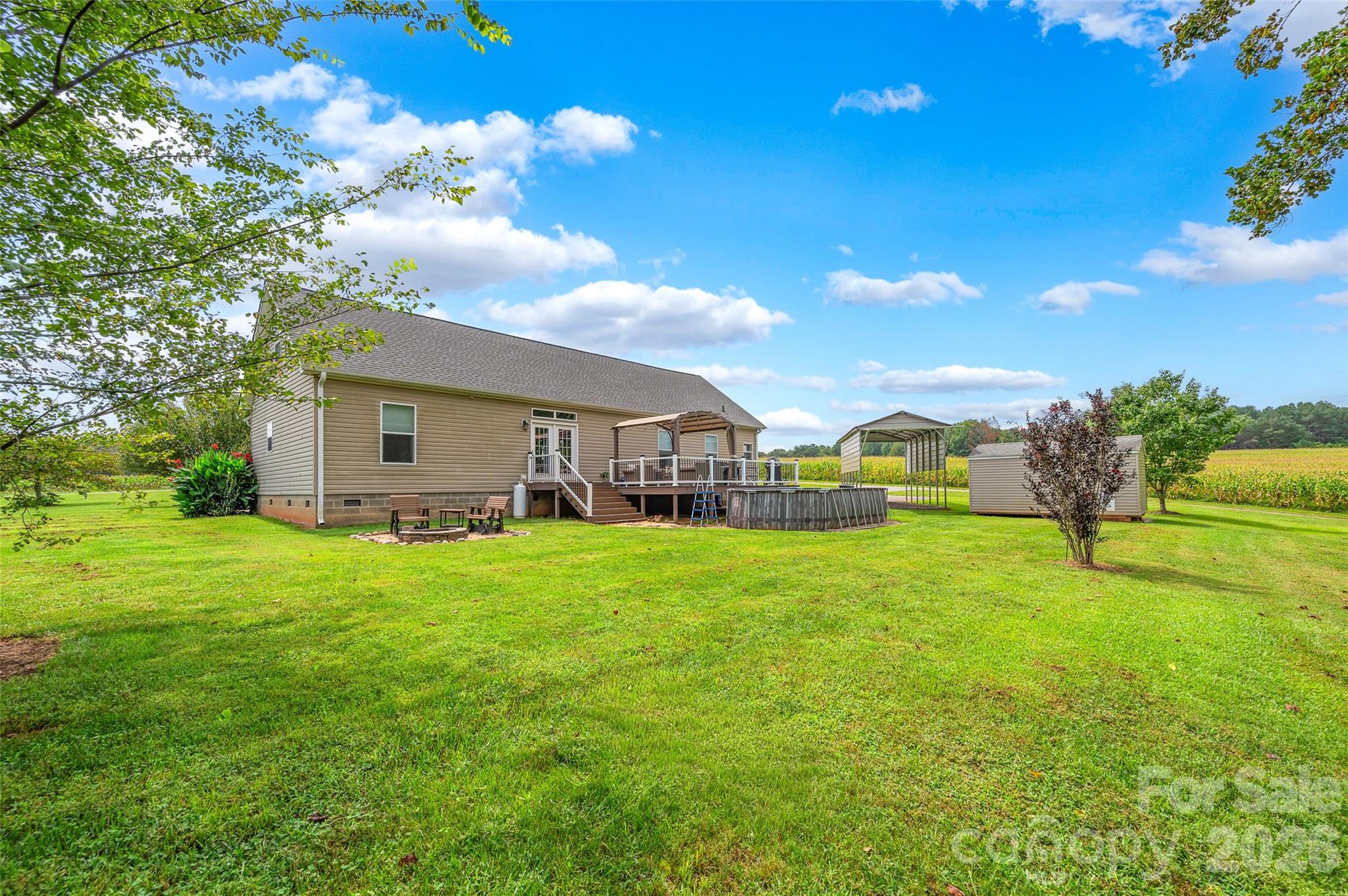326 Dowell Road Property Photo 30