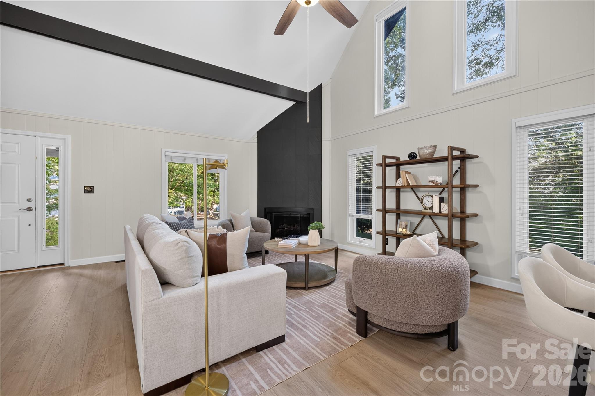 1068 Gauguin Lane Property Photo 27