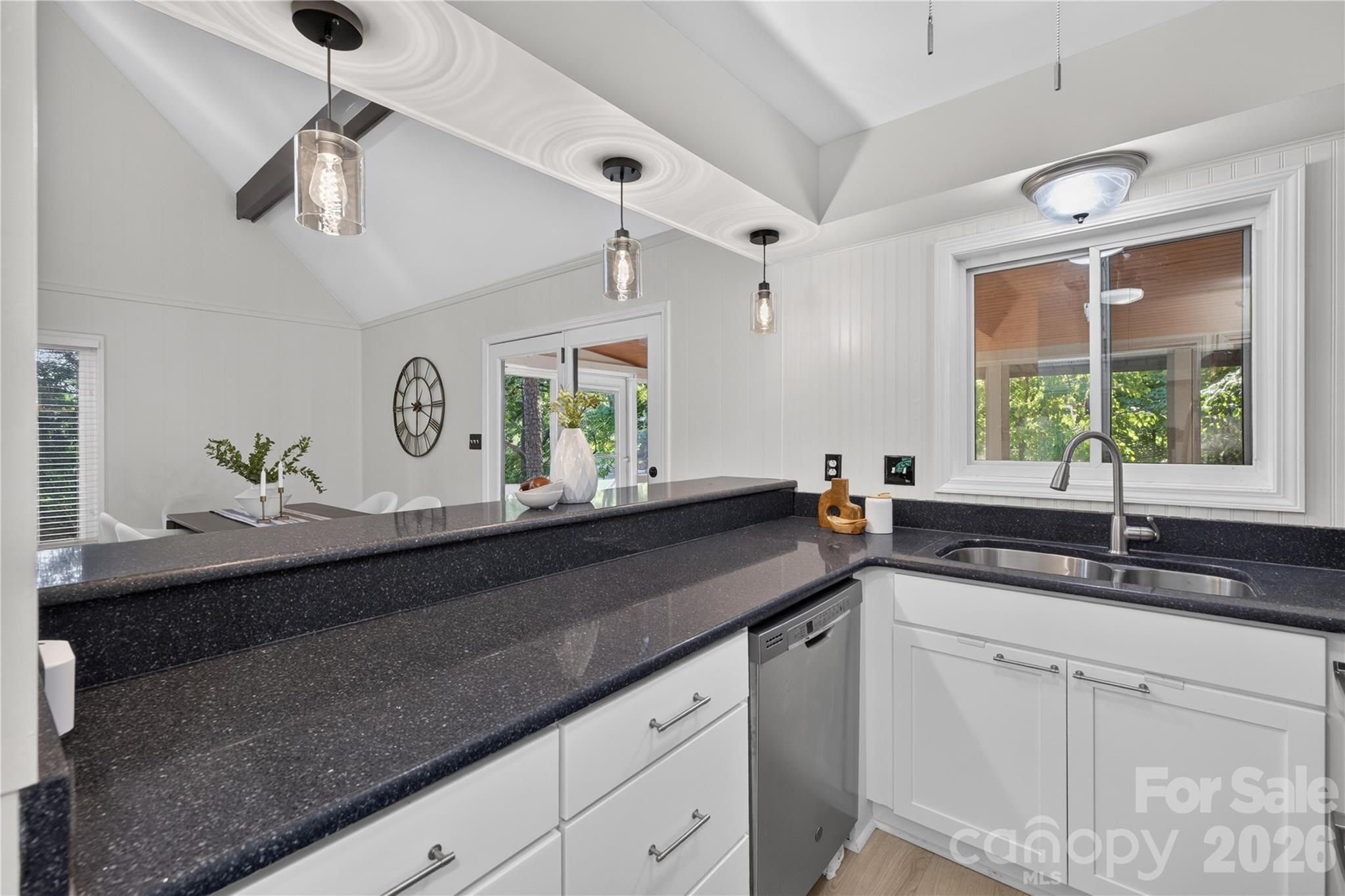 1068 Gauguin Lane Property Photo 30