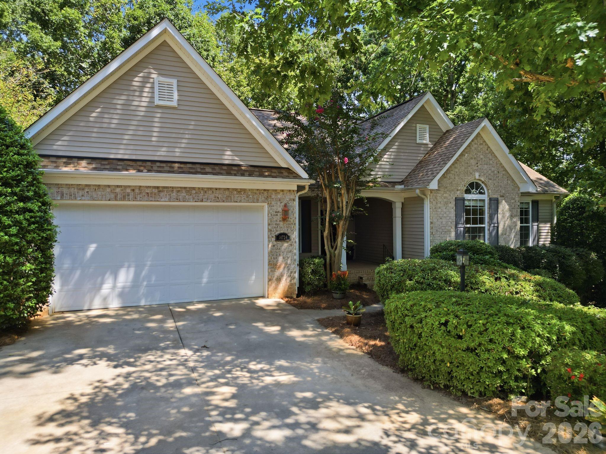 14724 Beatties Ford Road Property Photo 1