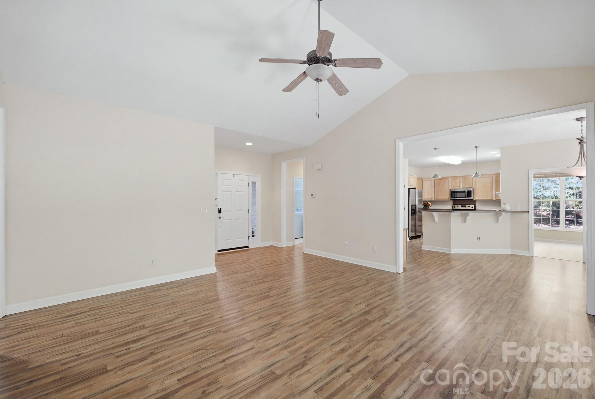 14724 Beatties Ford Road Property Photo 6