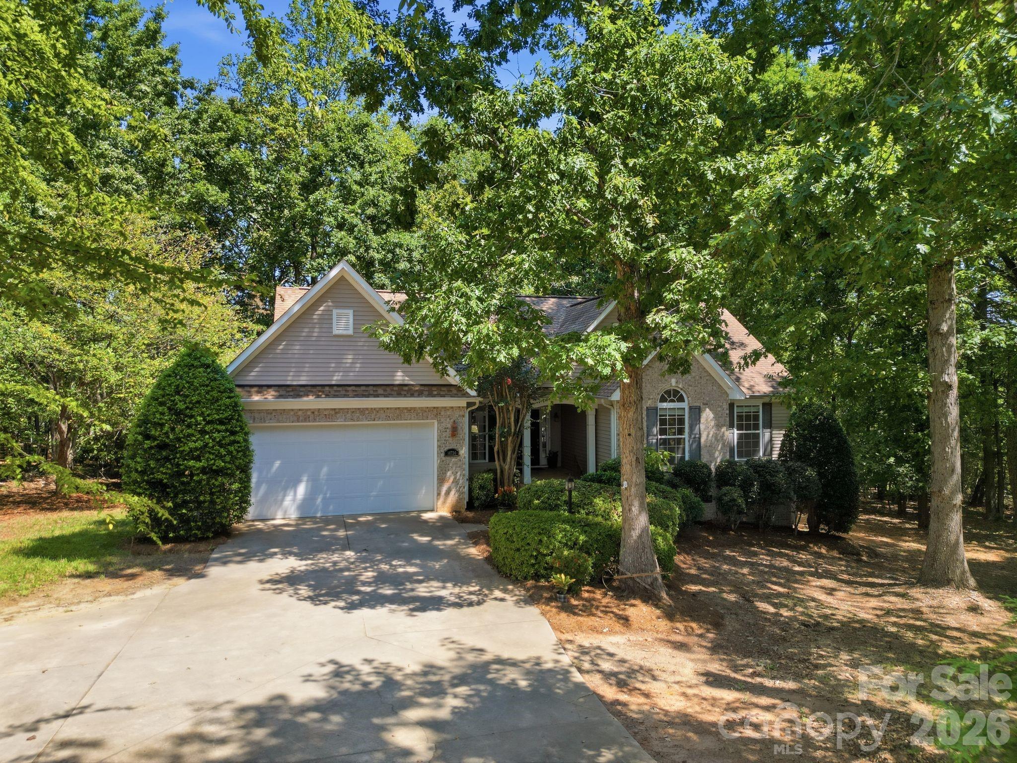 14724 Beatties Ford Road Property Photo 10