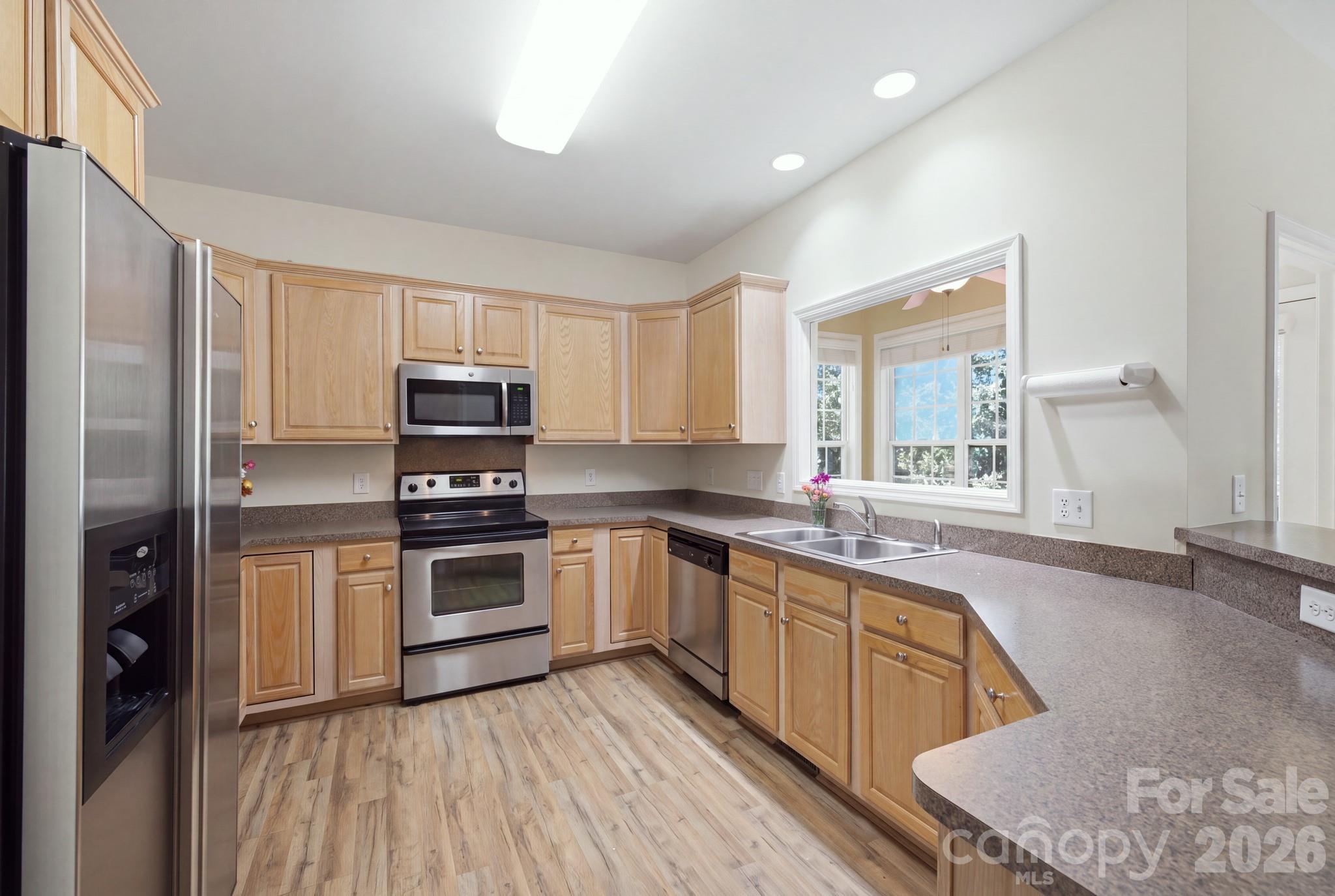 14724 Beatties Ford Road Property Photo 18