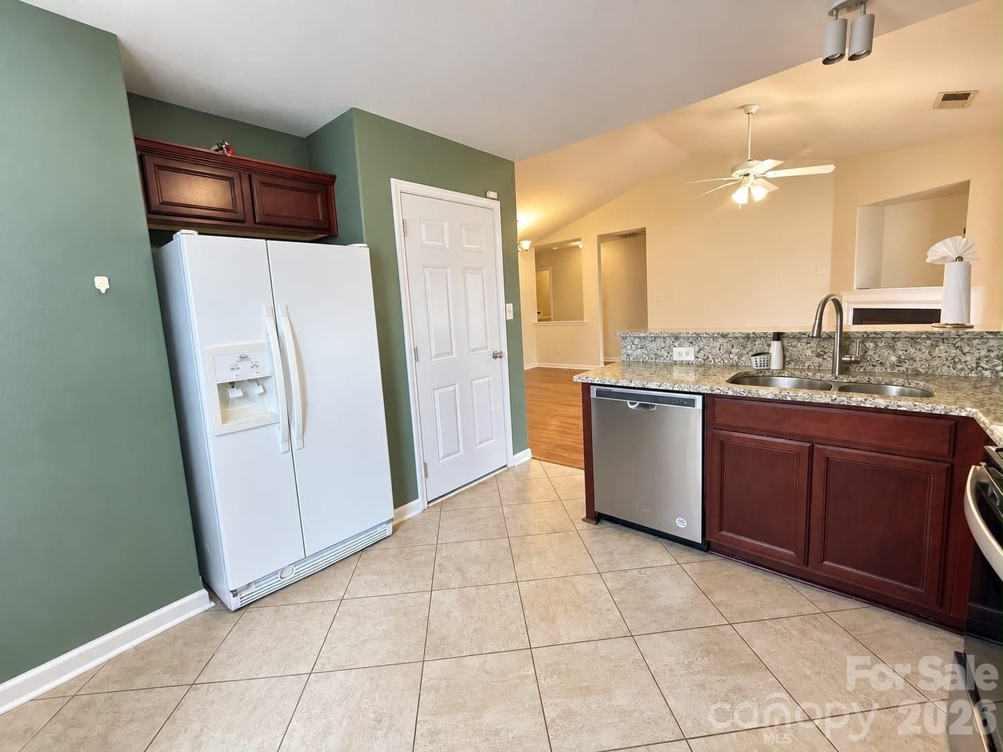 7303 Gasper Lane Property Photo 17