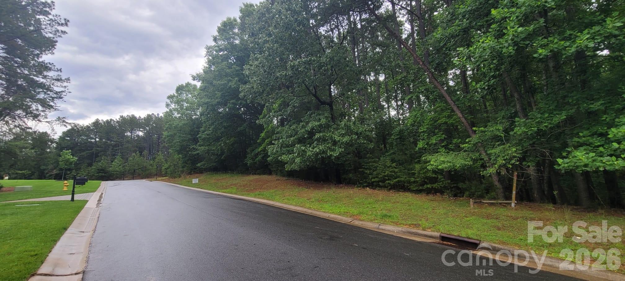 4000 Beechwood Spring Lane Property Photo 3