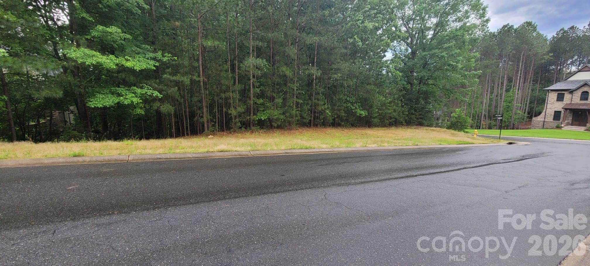 4000 Beechwood Spring Lane Property Photo 4