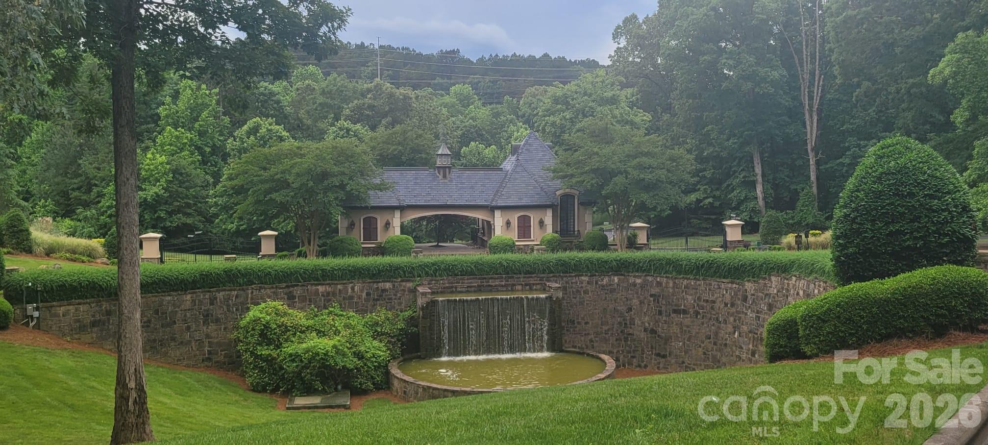 4000 Beechwood Spring Lane Property Photo 6