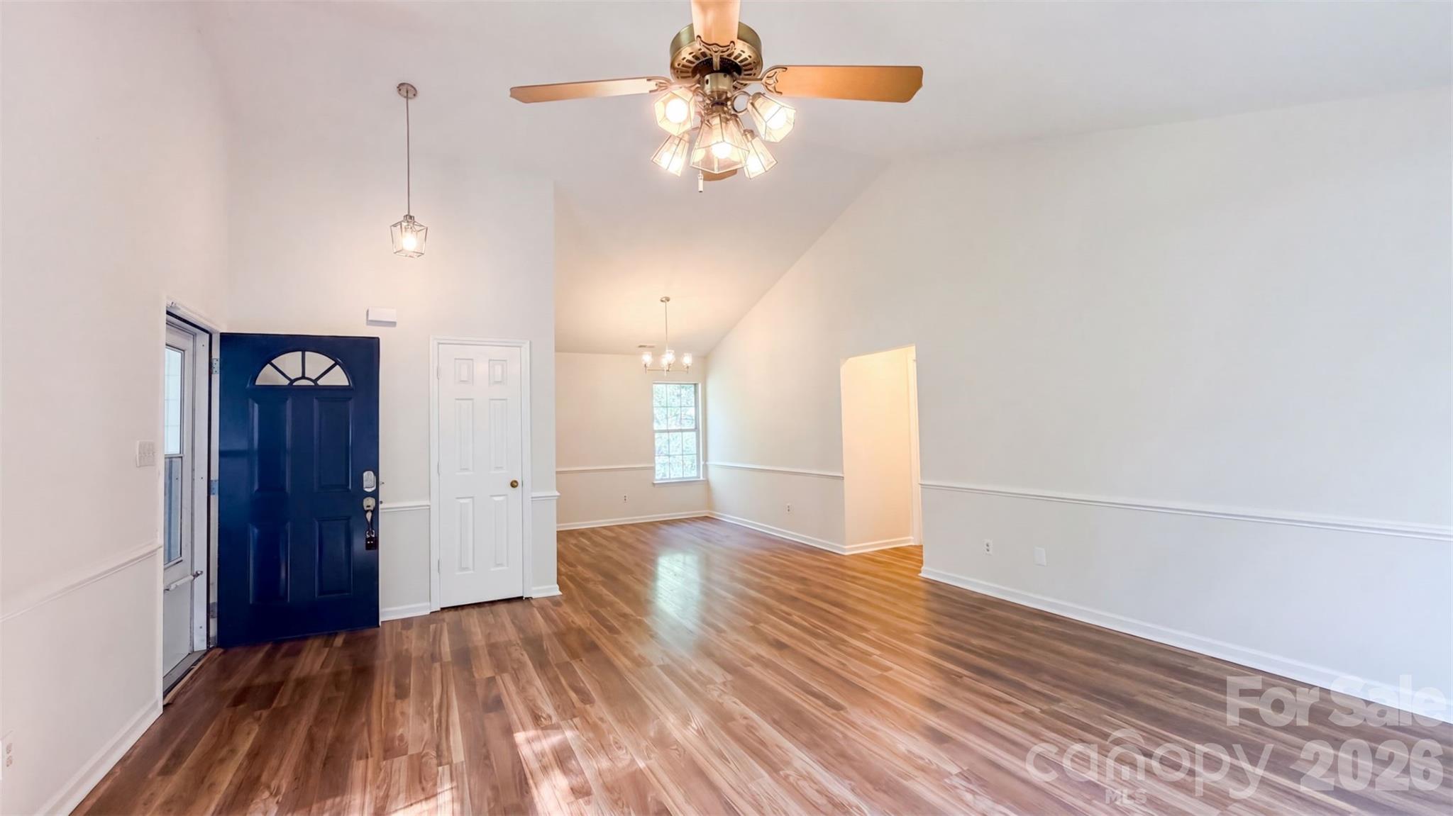 6223 Sunbridge Court Property Photo 3