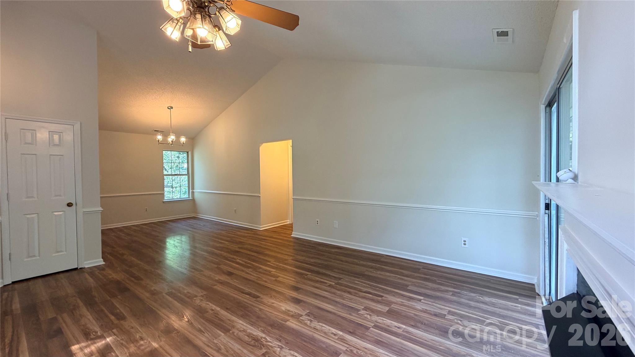 6223 Sunbridge Court Property Photo 8