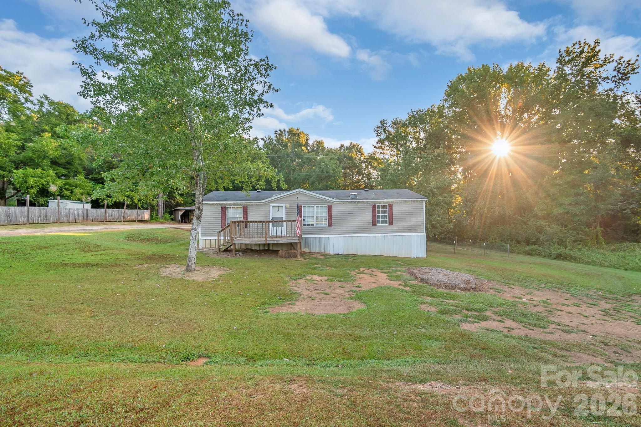 185 Coot Sistare Road Property Photo 3