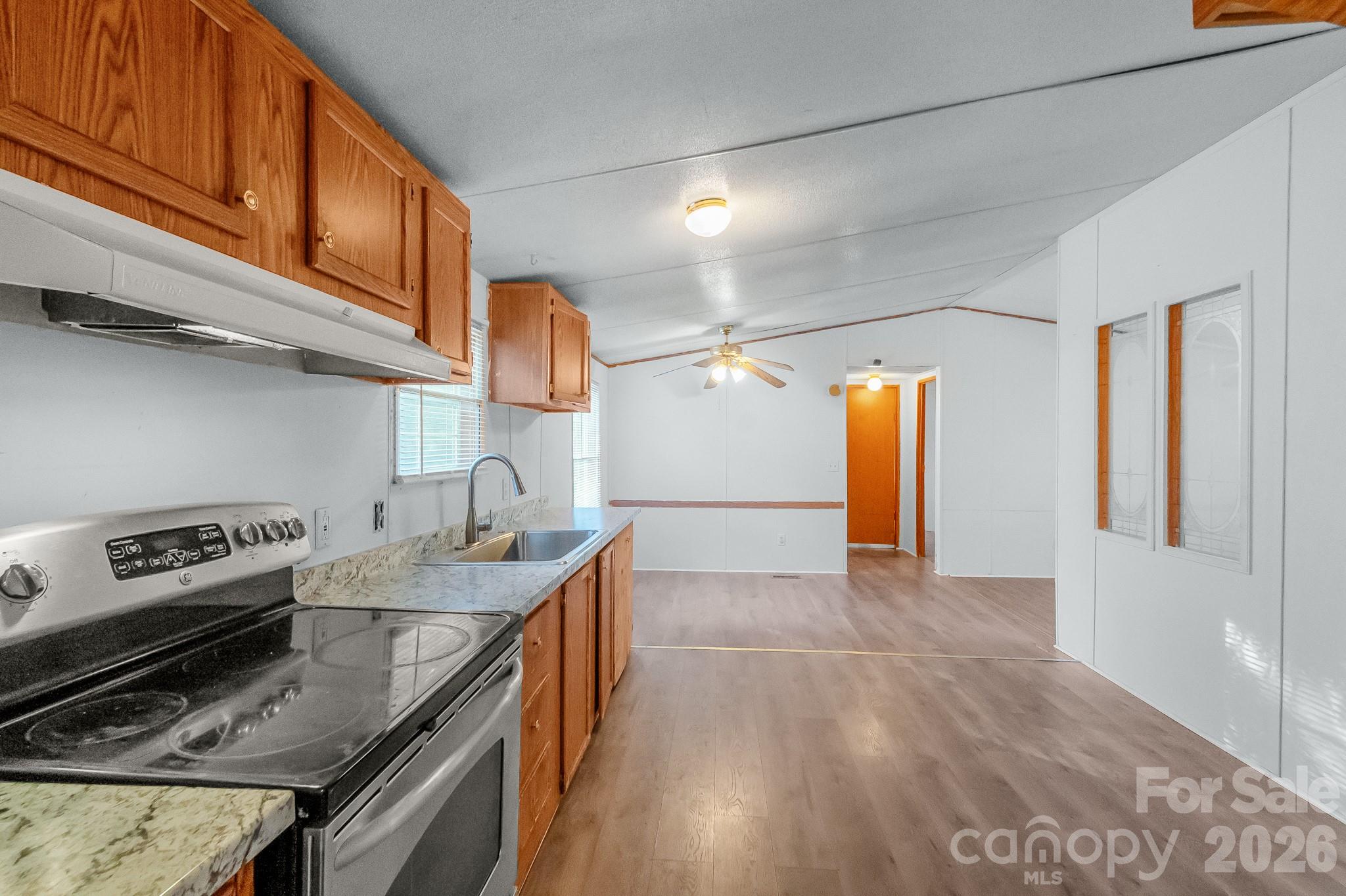 185 Coot Sistare Road Property Photo 12