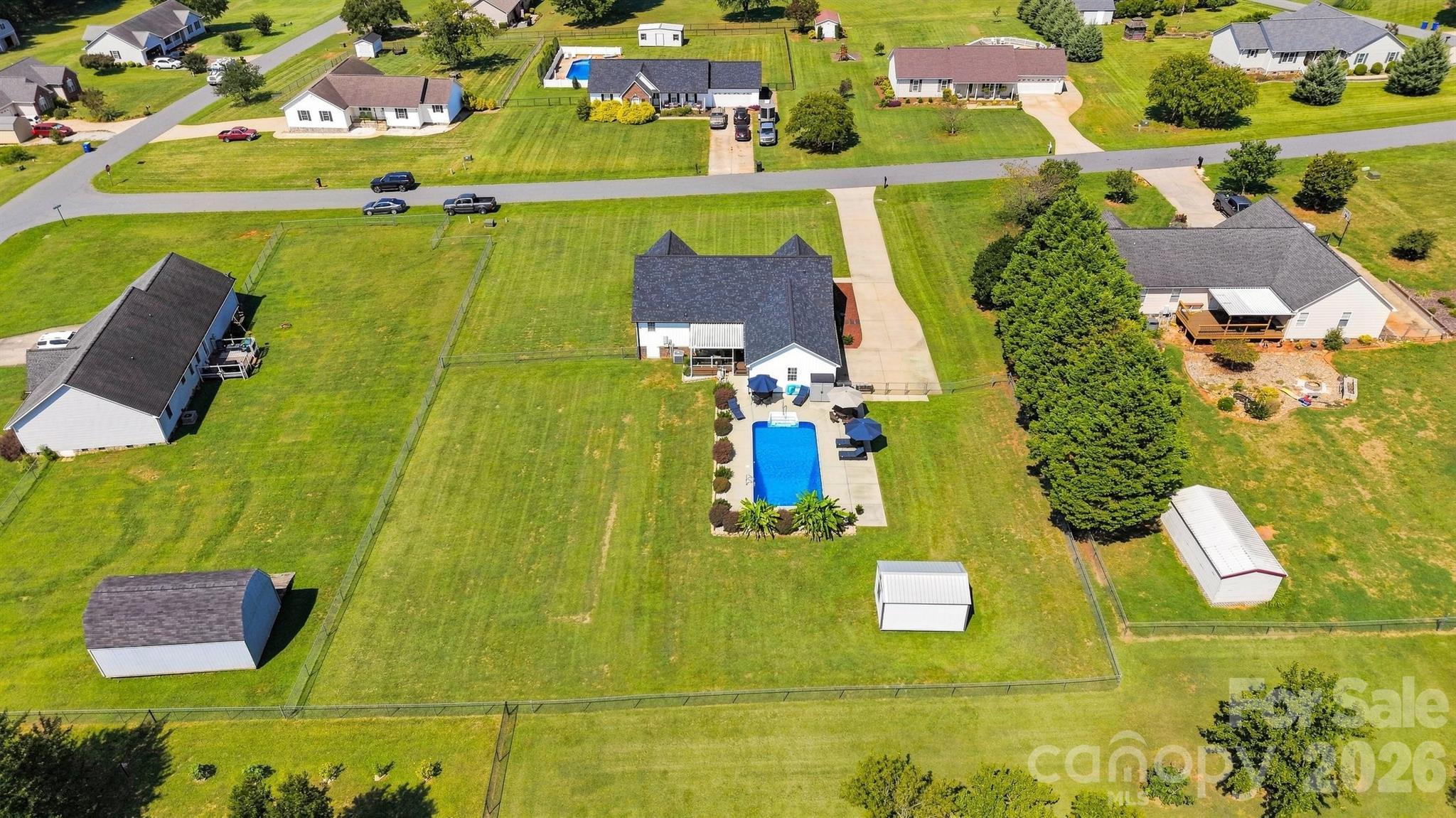 3294 Cascade Trail Property Photo 43