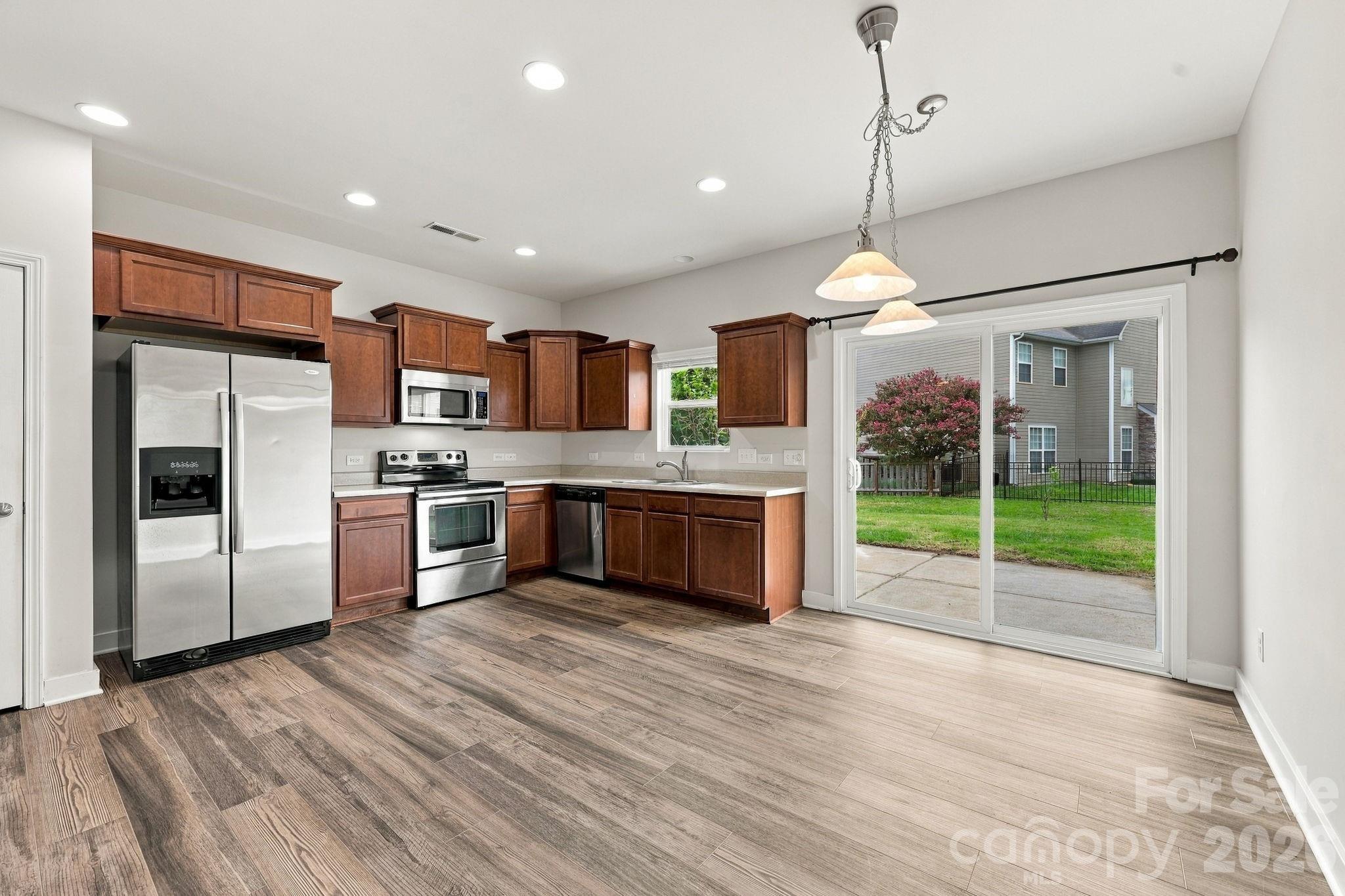 13707 Porter Creek Road Property Photo 7