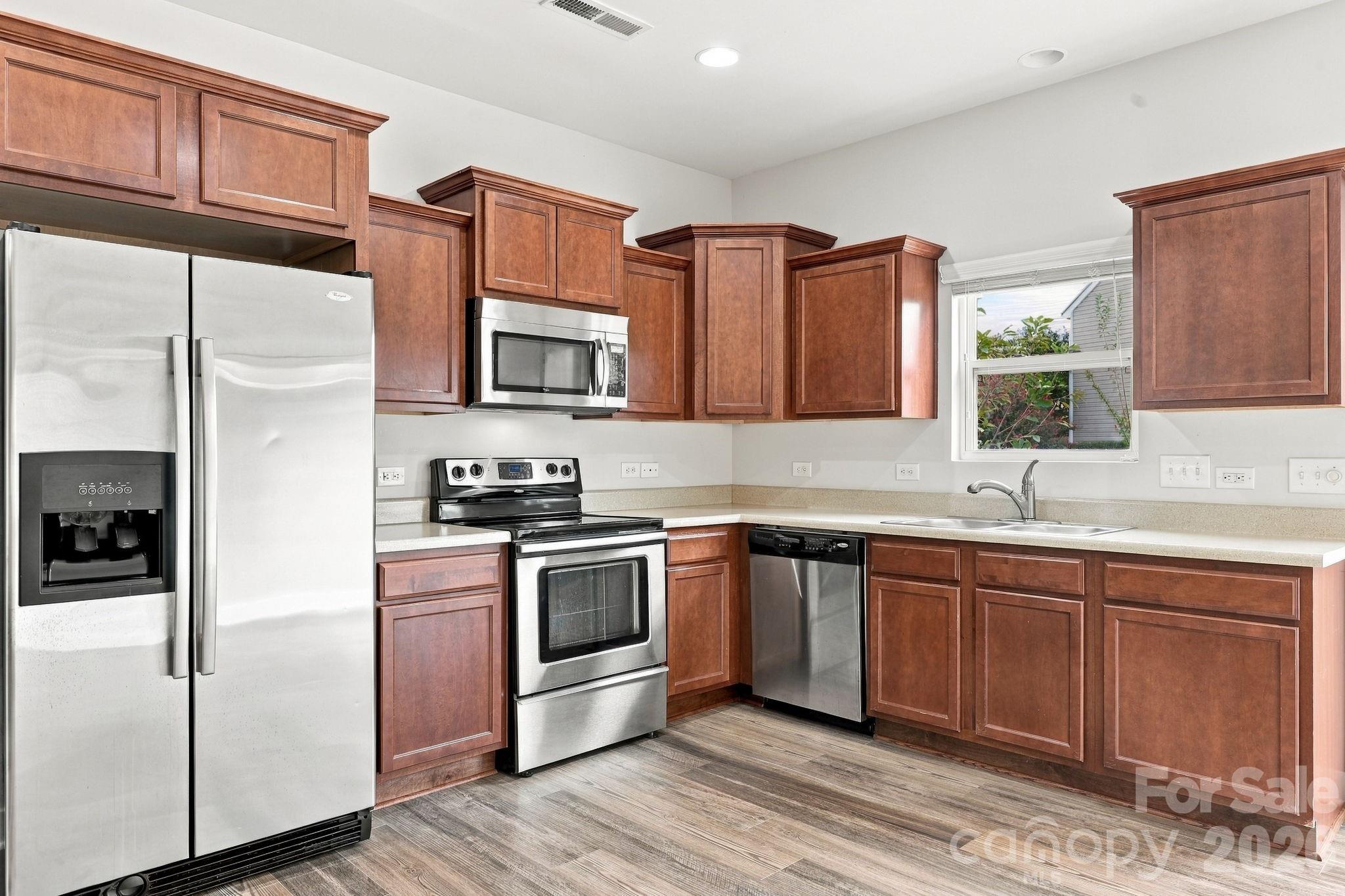 13707 Porter Creek Road Property Photo 8