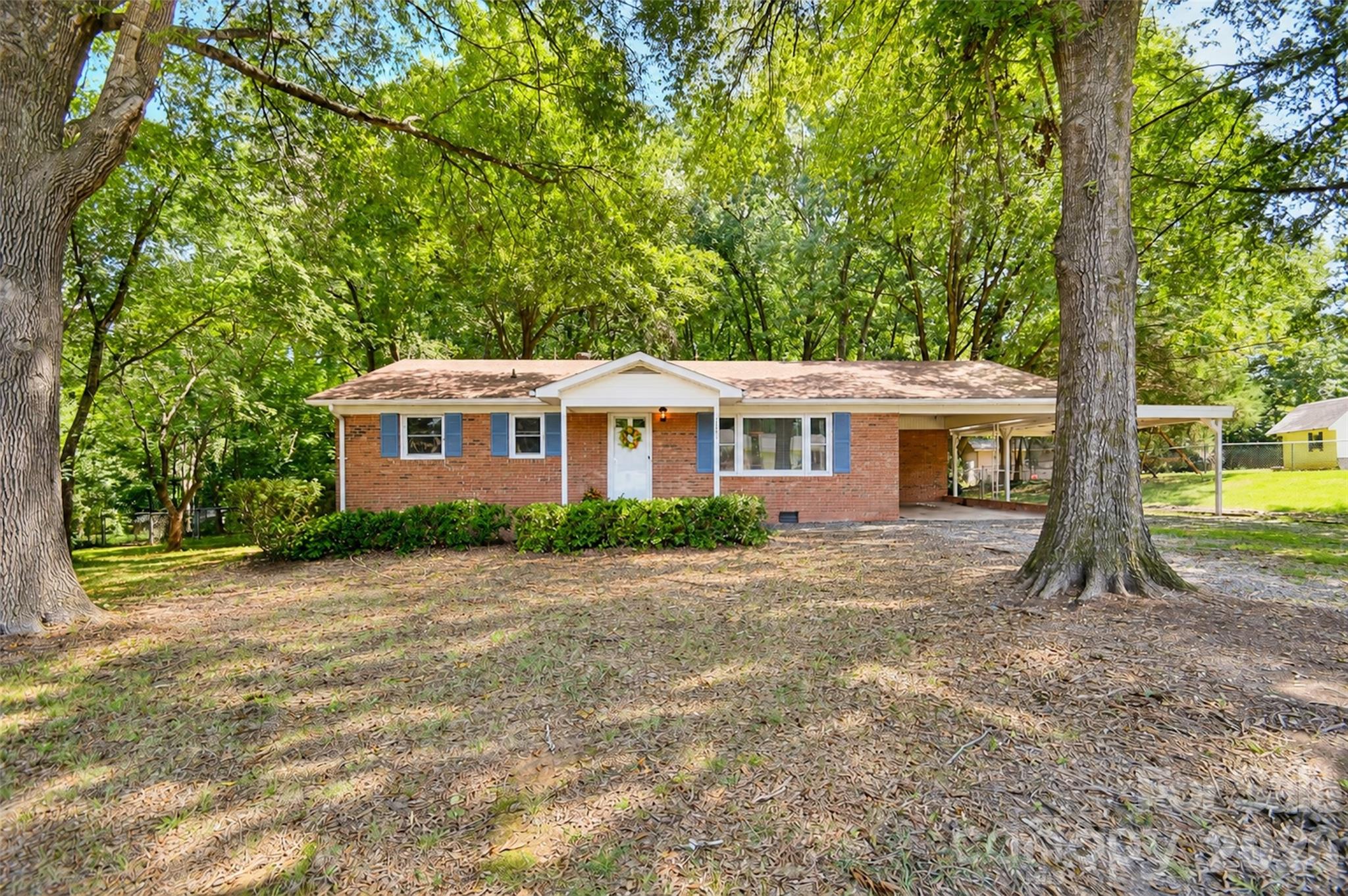 2281 Munsen Road Property Photo 3