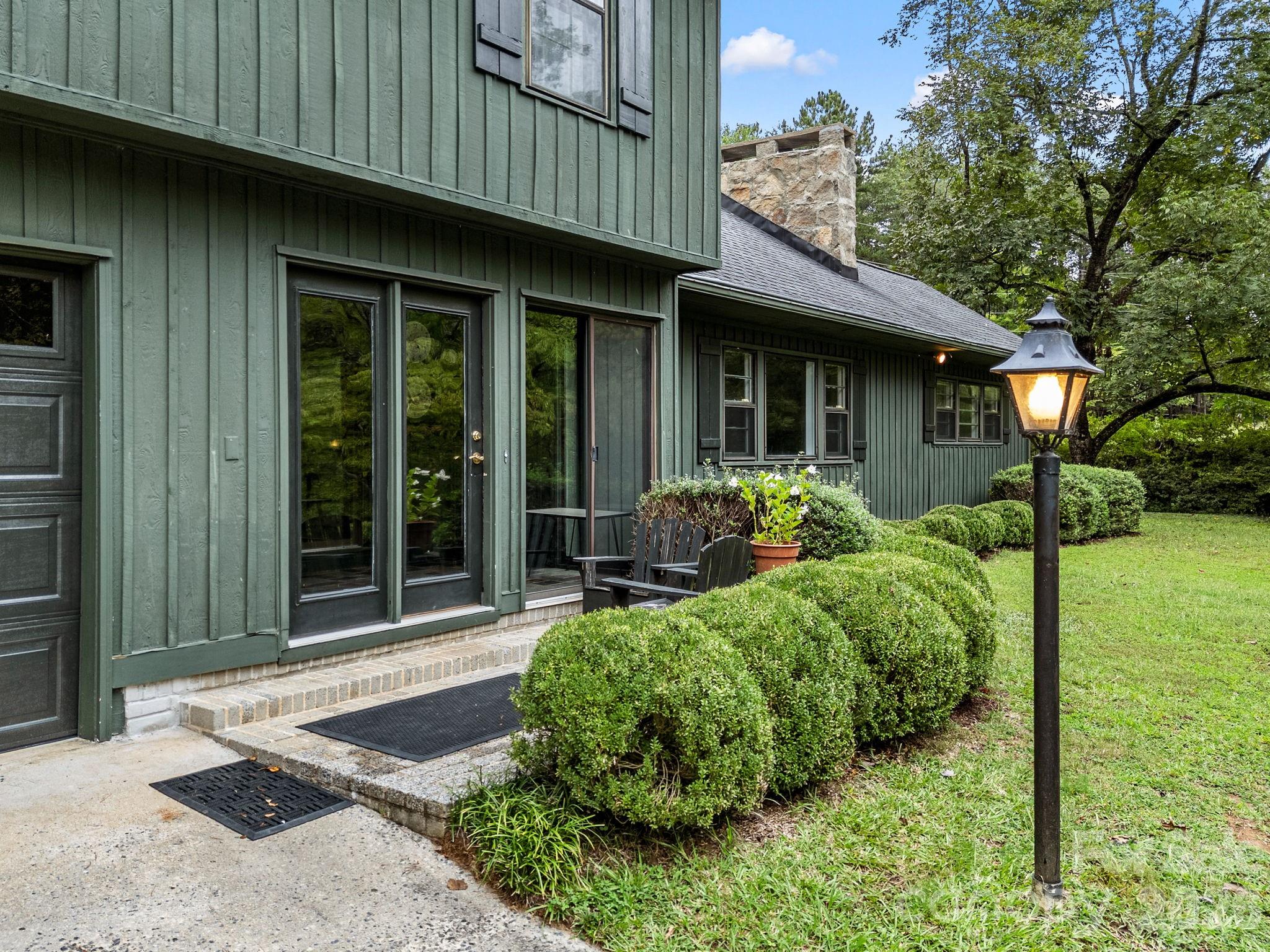 1164 Garrett Road Property Photo 3
