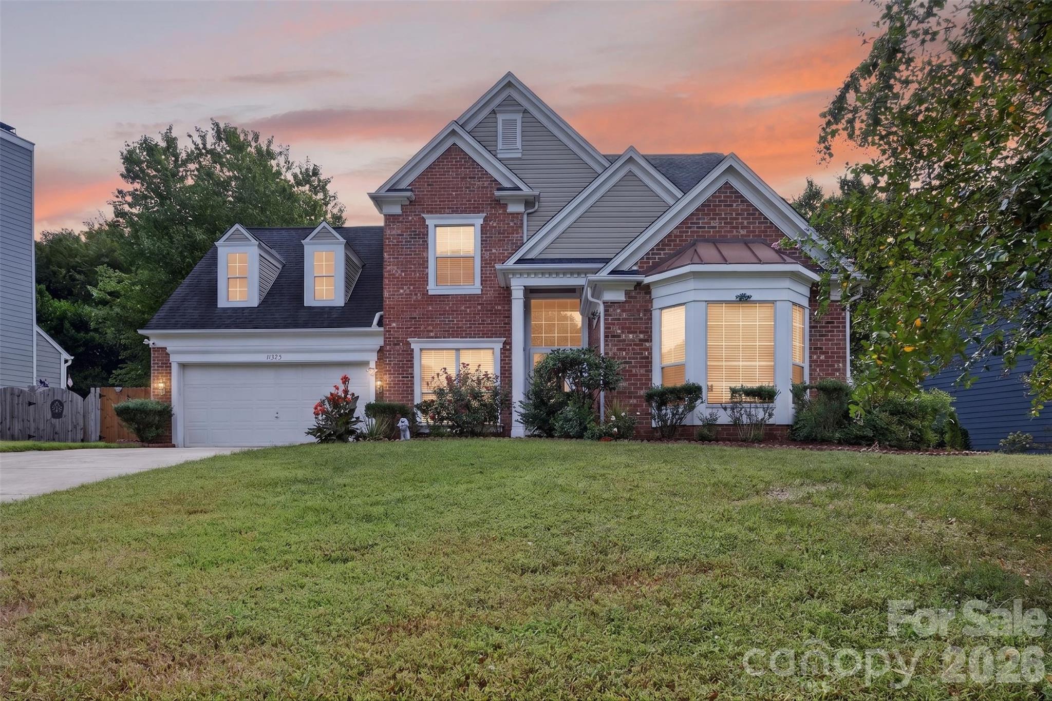 11325 Longhedge Lane Property Photo 1