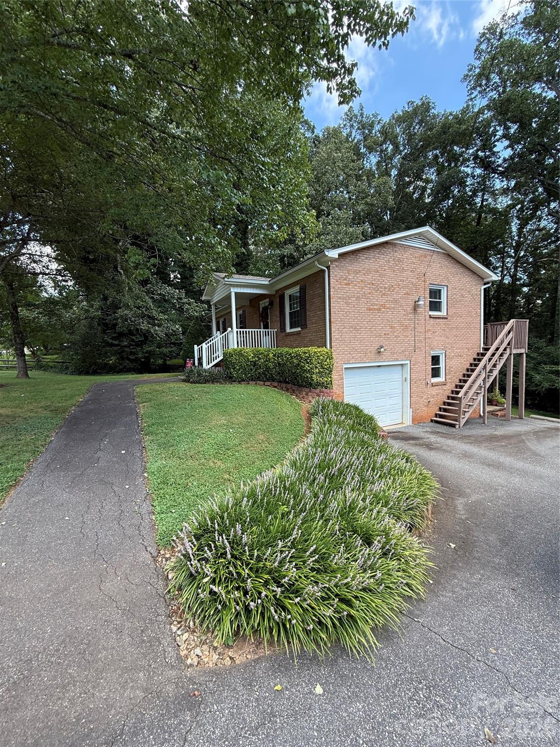 192 Heritage View Road Property Photo 3