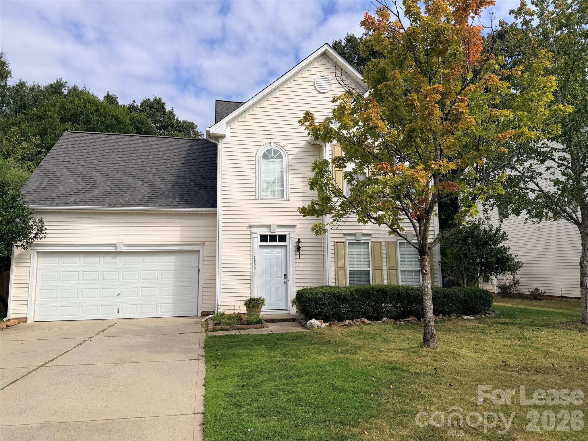 7800 Antique Circle Property Photo 1