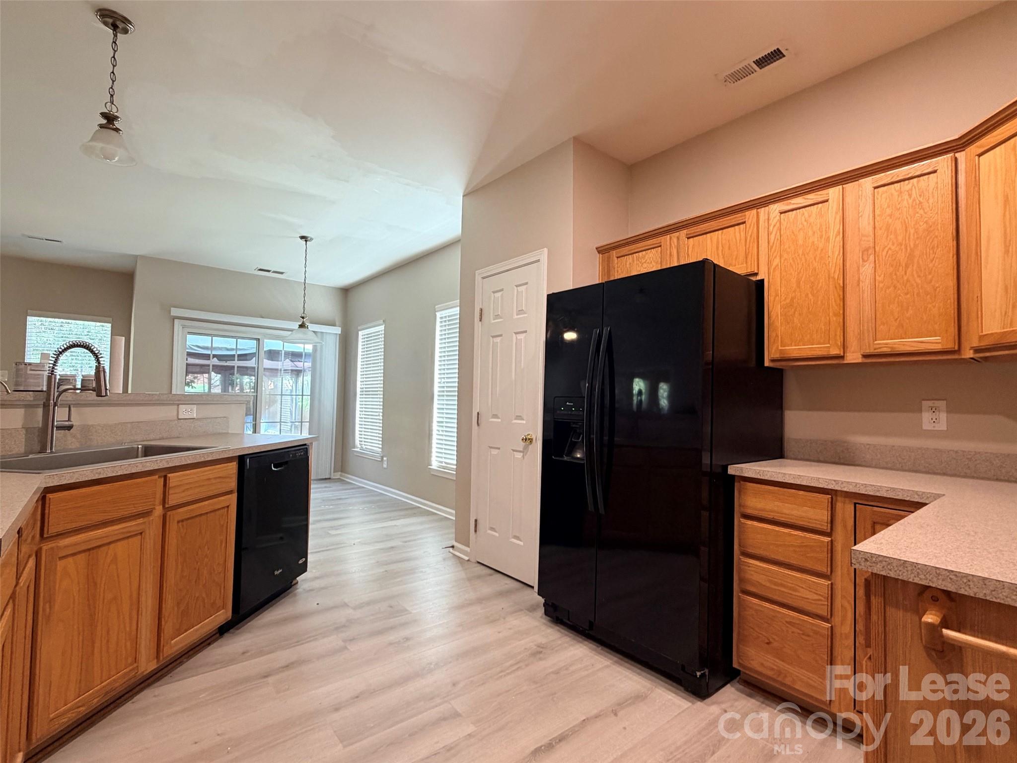 7800 Antique Circle Property Photo 7