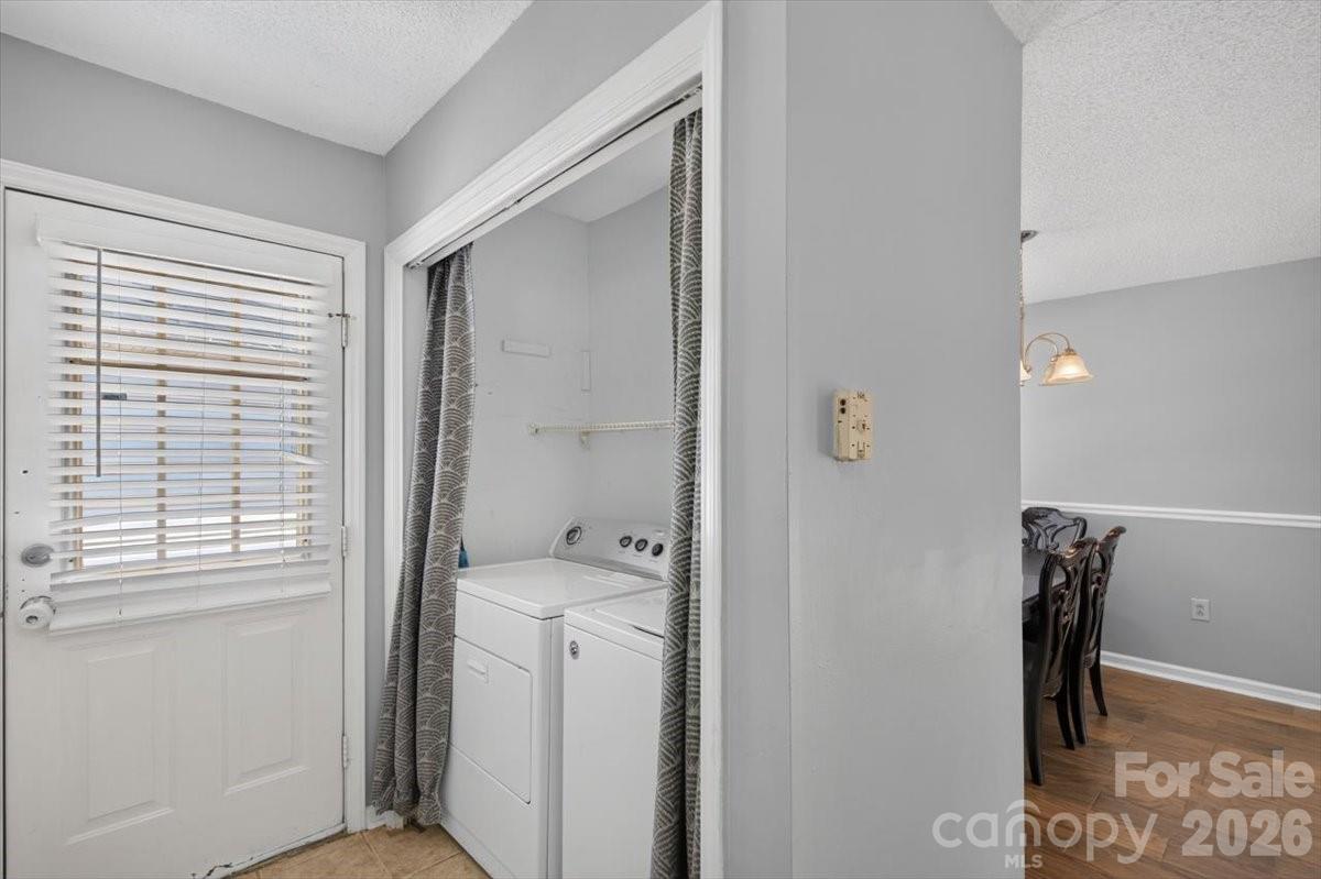 8006 Sheringham Way Property Photo 19