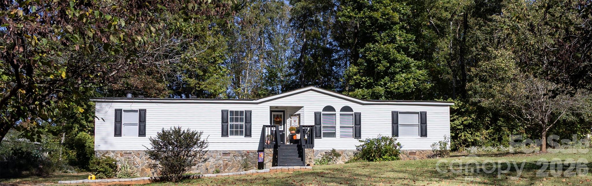 140 High Ridge Circle Property Photo 3
