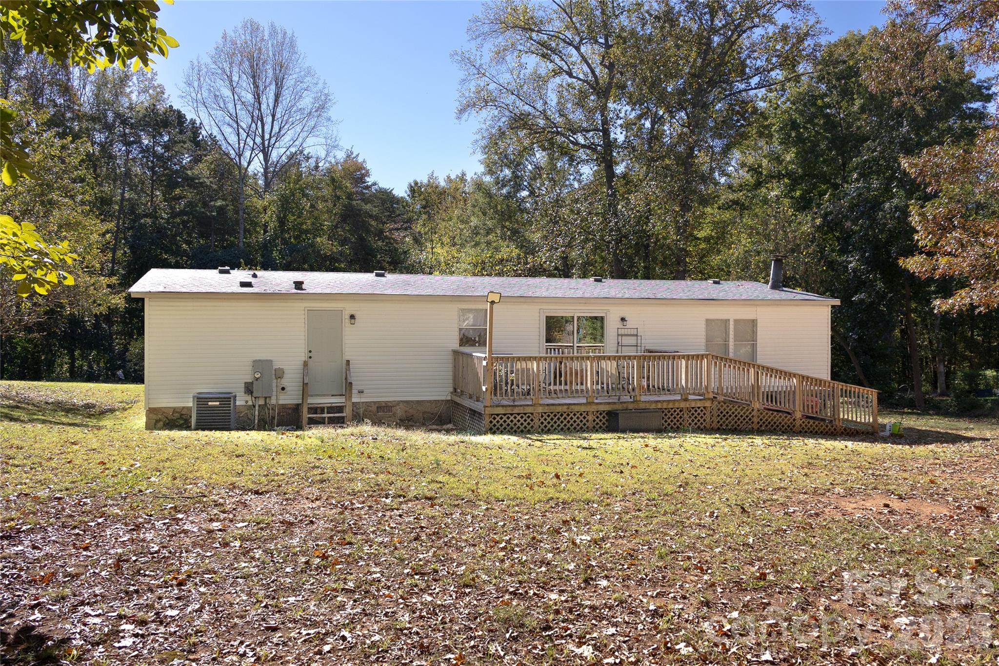 140 High Ridge Circle Property Photo 24