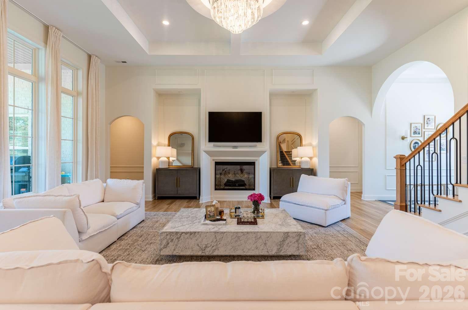 4413 Holly Circle Property Photo 5