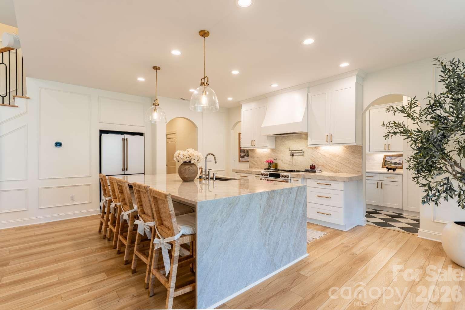 4413 Holly Circle Property Photo 8