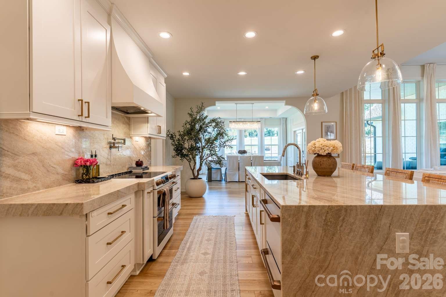 4413 Holly Circle Property Photo 12