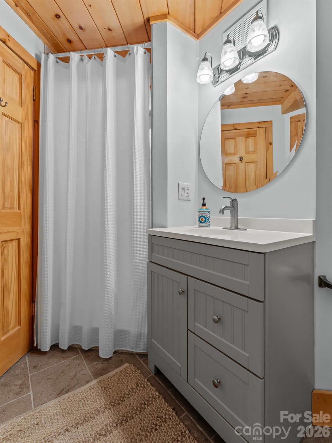 148 Tsisqua Circle Property Photo 28