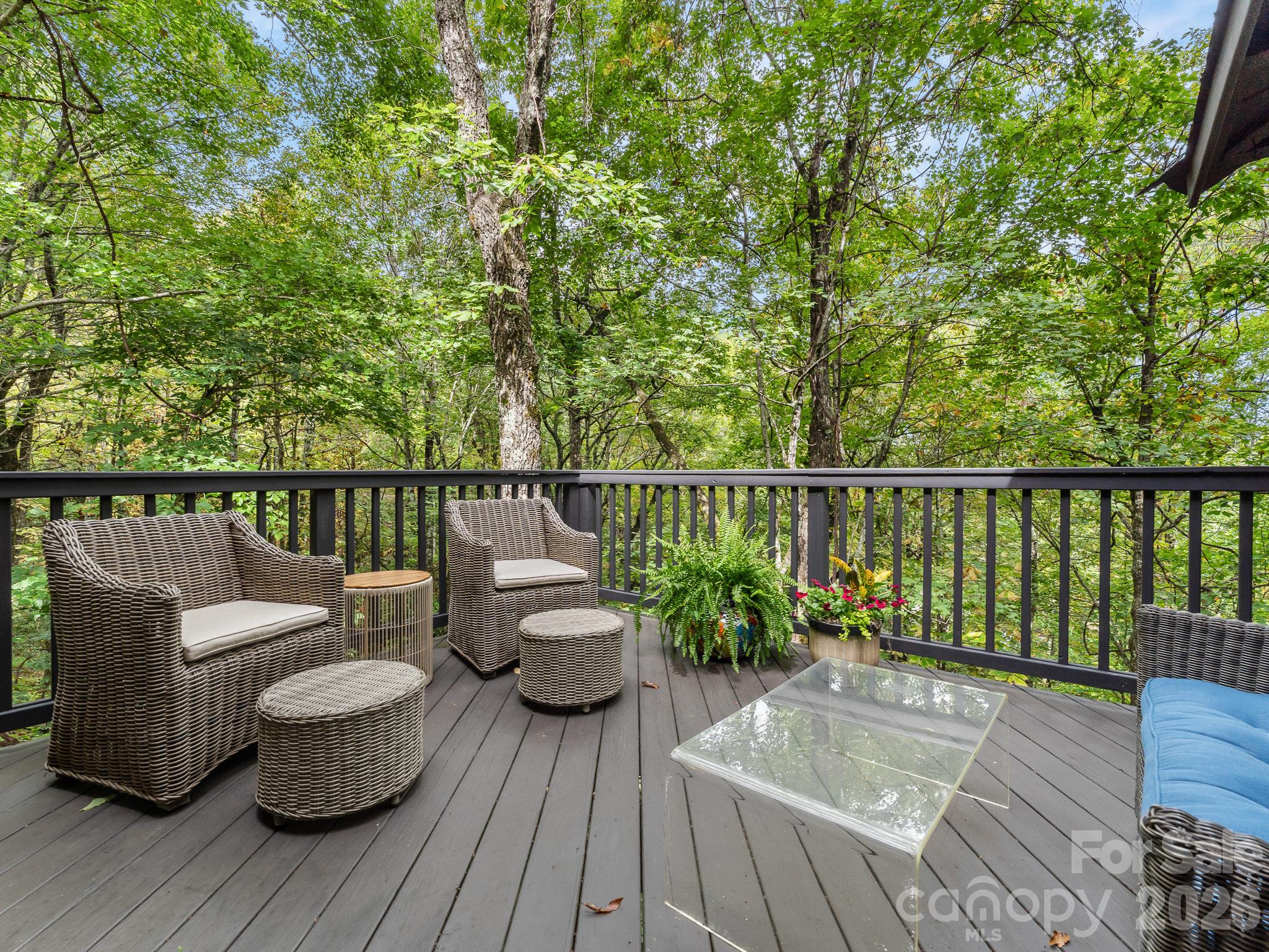 148 Tsisqua Circle Property Photo 37